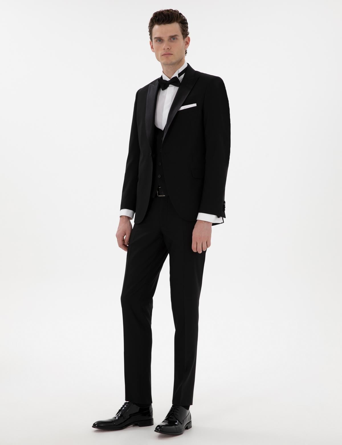 Siyah Ex. Slim Fit Yelekli Smokin