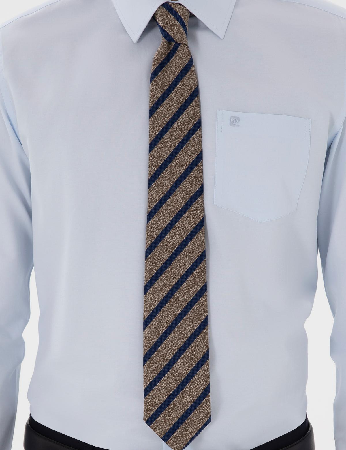 Açık Mavi Regular Fit Uzun Kollu Cepli Klasik Gömlek - 50303280014