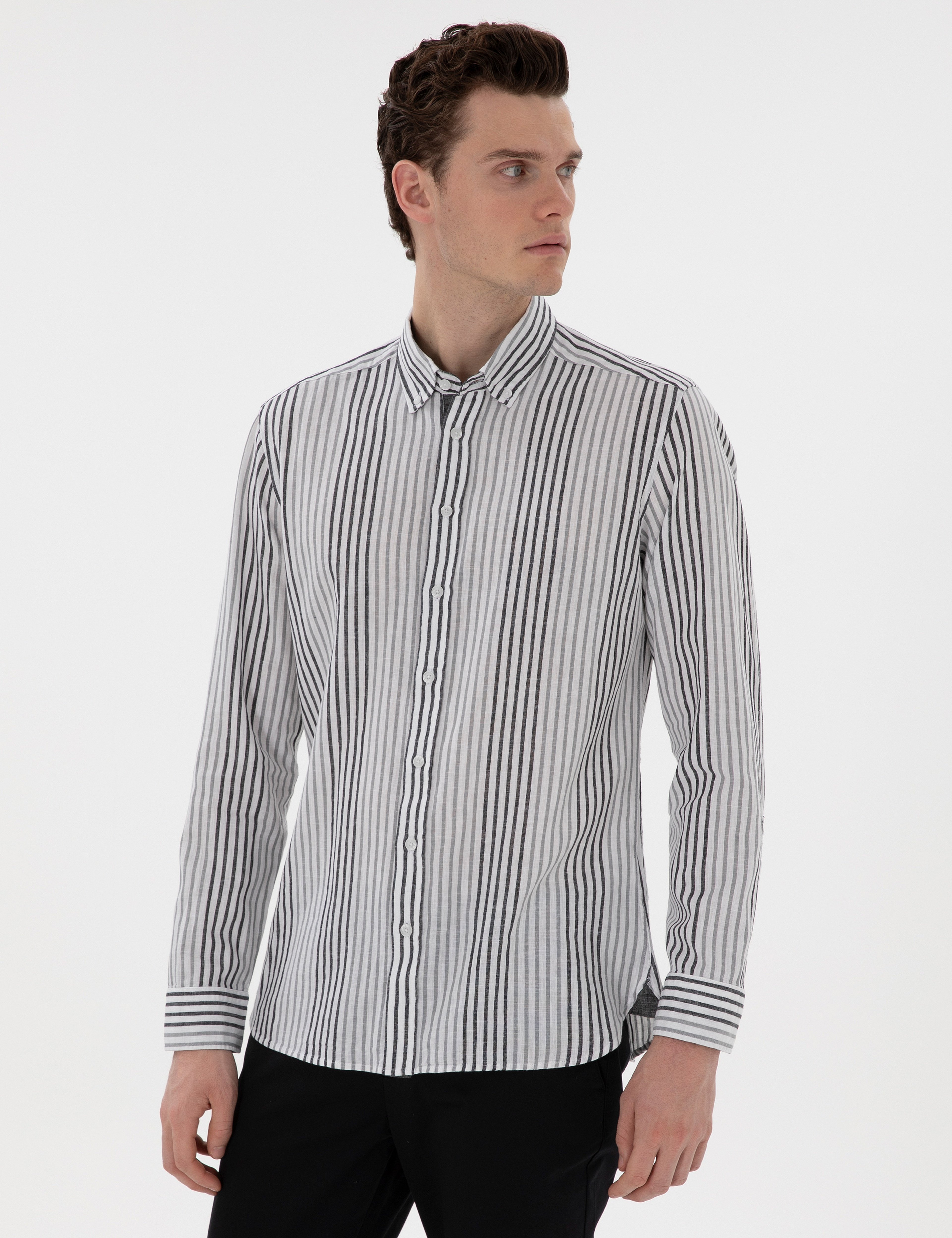 Siyah Regular Fit Çizgili Uzun Kollu Gömlek - Image 1