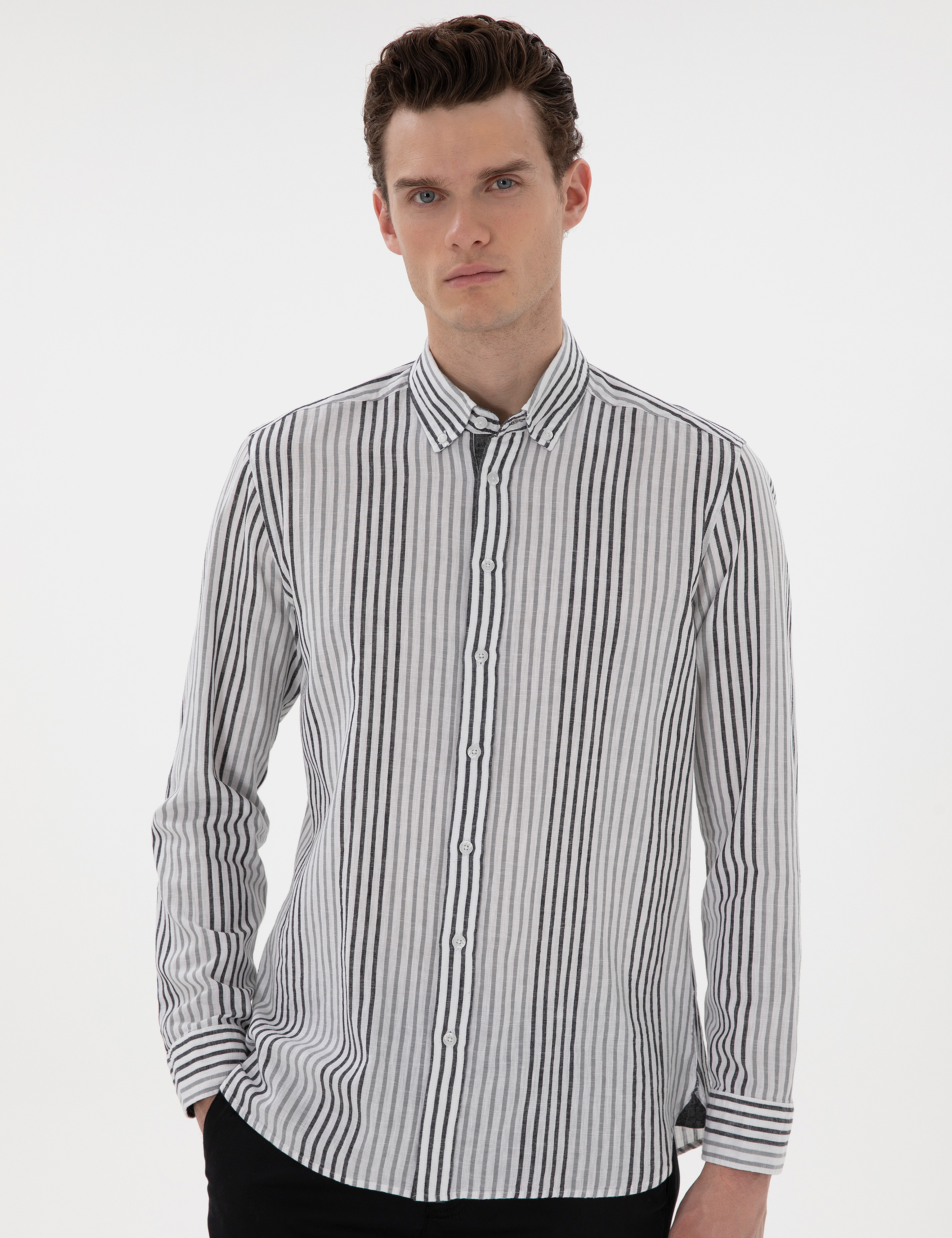 Siyah Regular Fit Çizgili Uzun Kollu Gömlek - Image 3