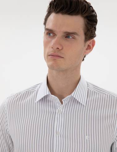 Lacivert Slim Fit Çizgili Uzun Kollu Gömlek