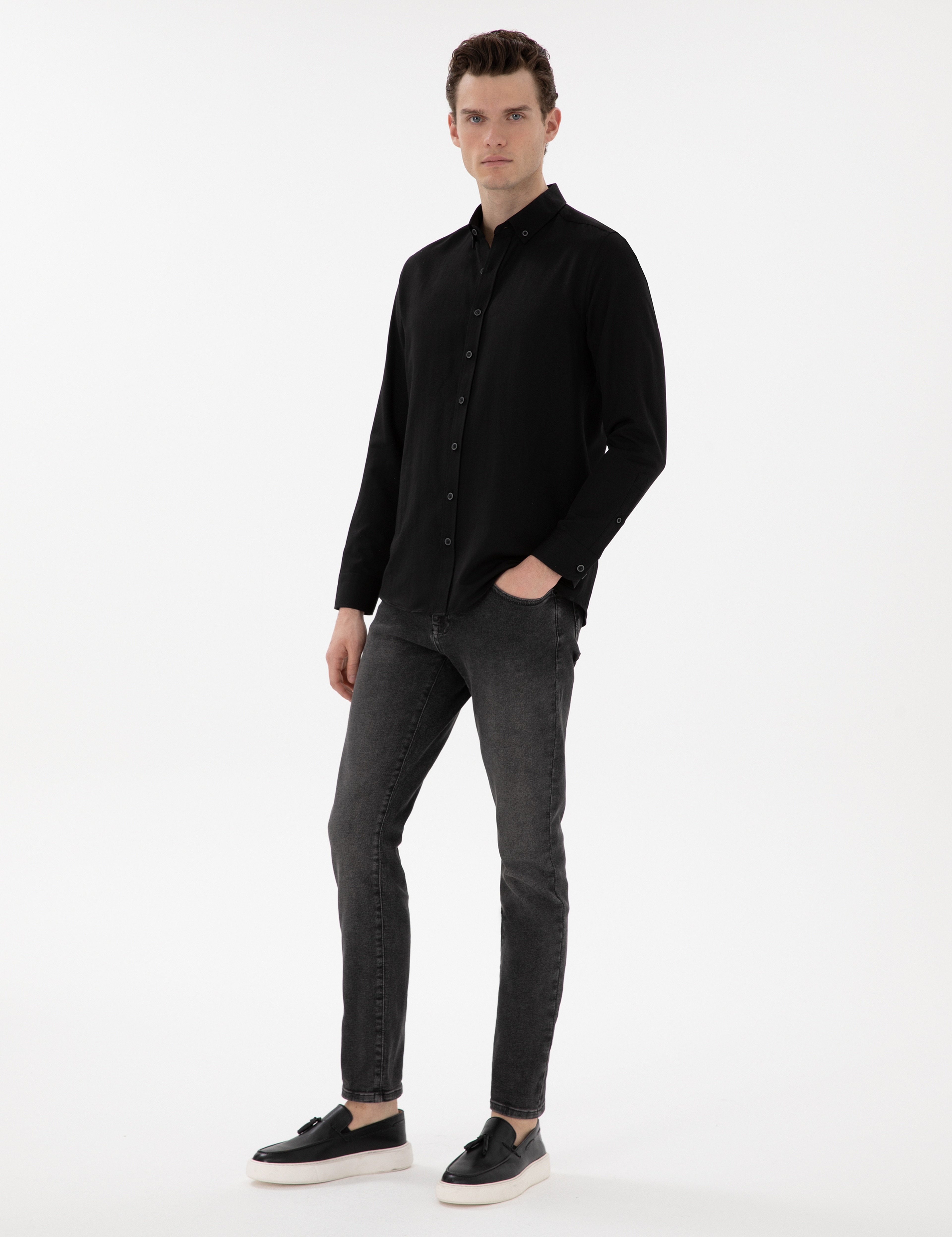 Siyah Regular Fit Uzun Kollu Gömlek - Image 4