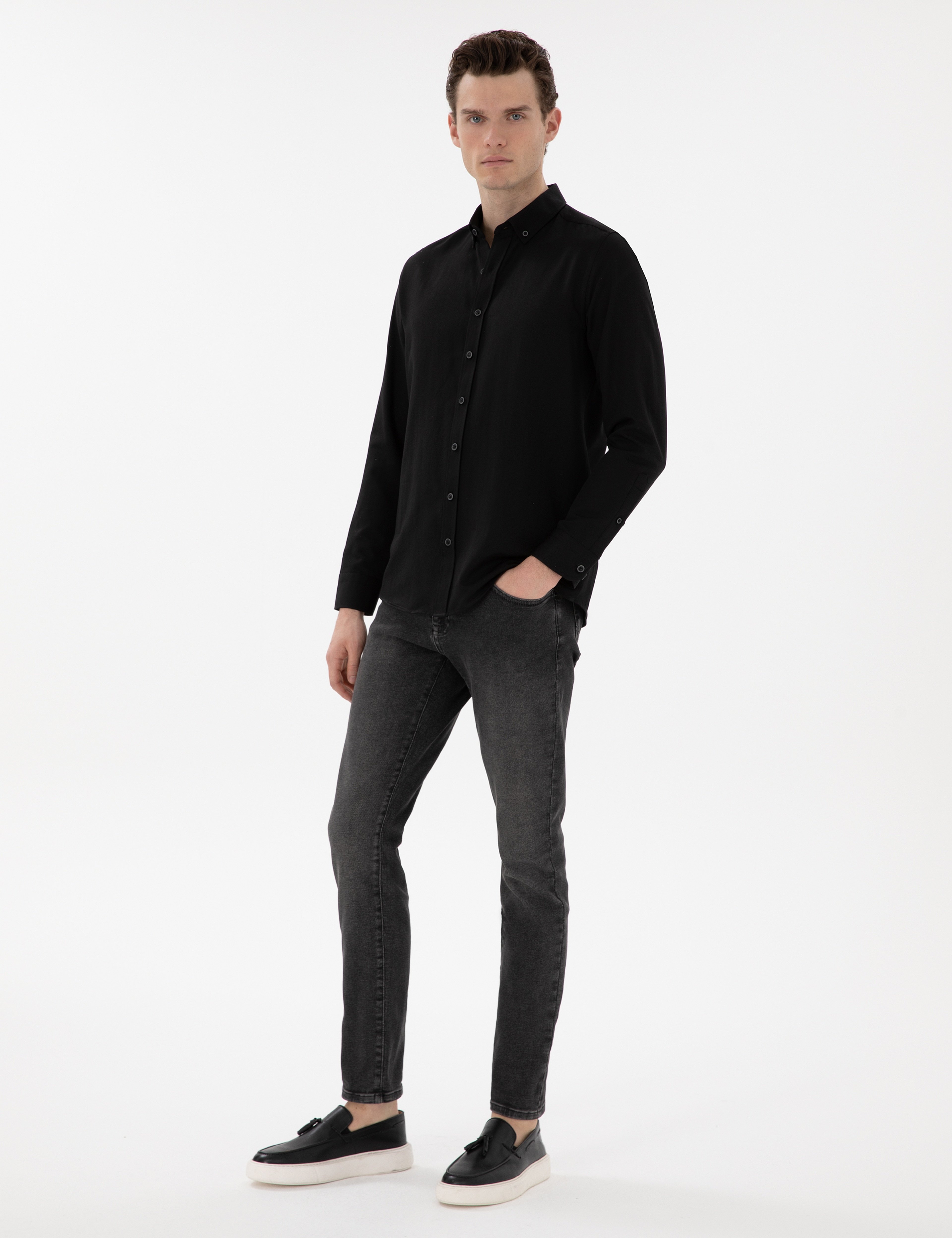 Siyah Regular Fit Uzun Kollu Gömlek