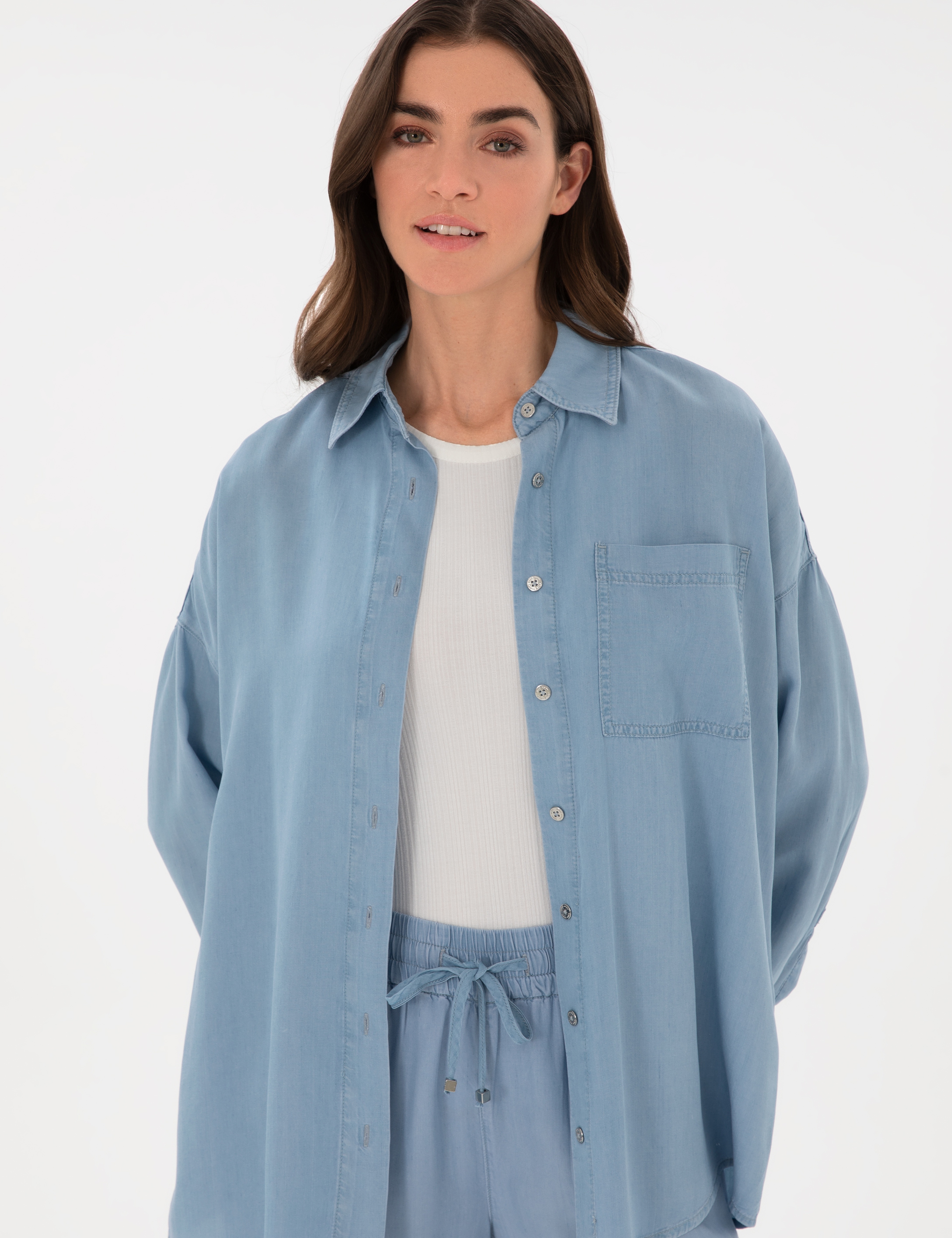 Mavi Oversize Jean Gömlek - Image 3