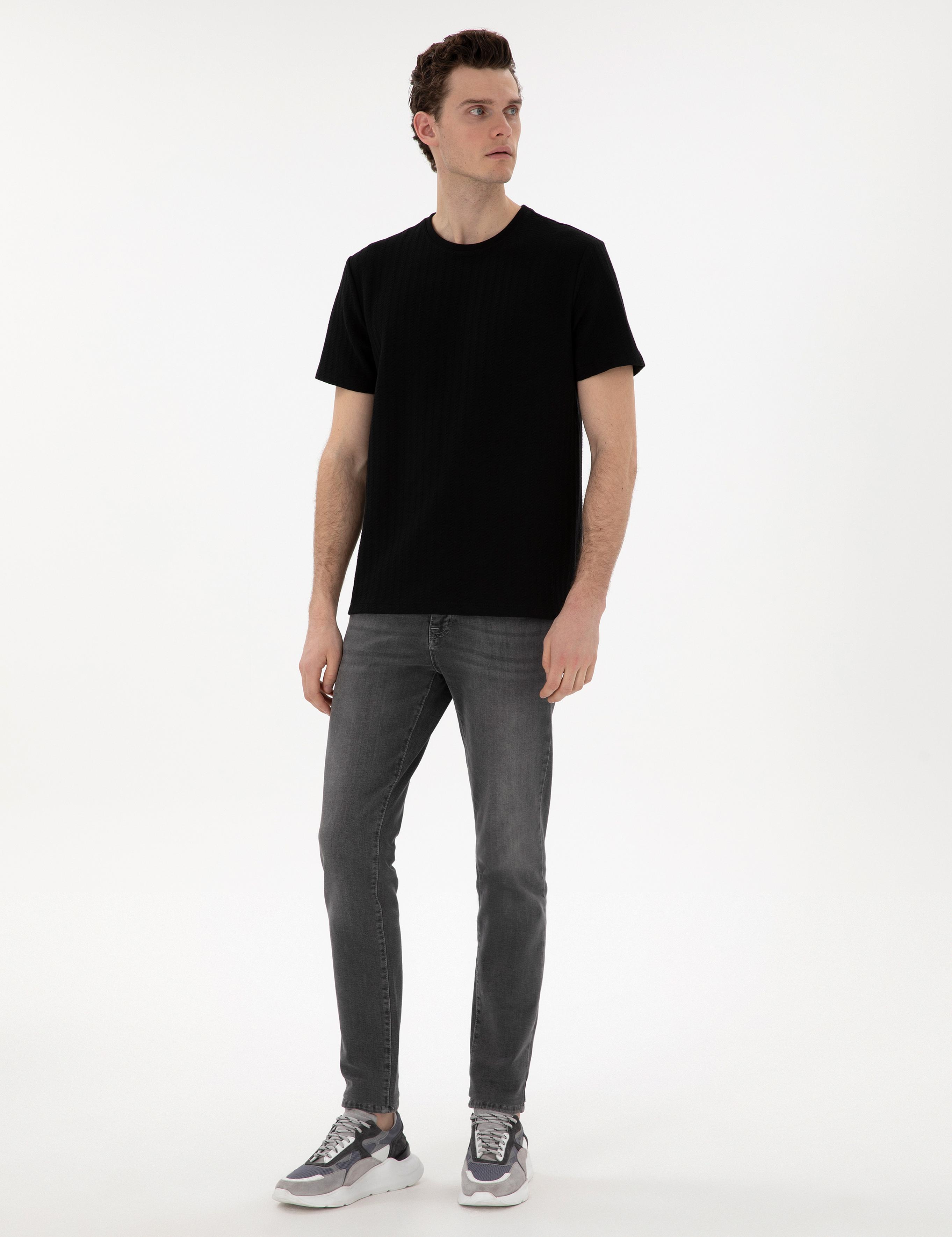 Siyah Regular Fit Tişört