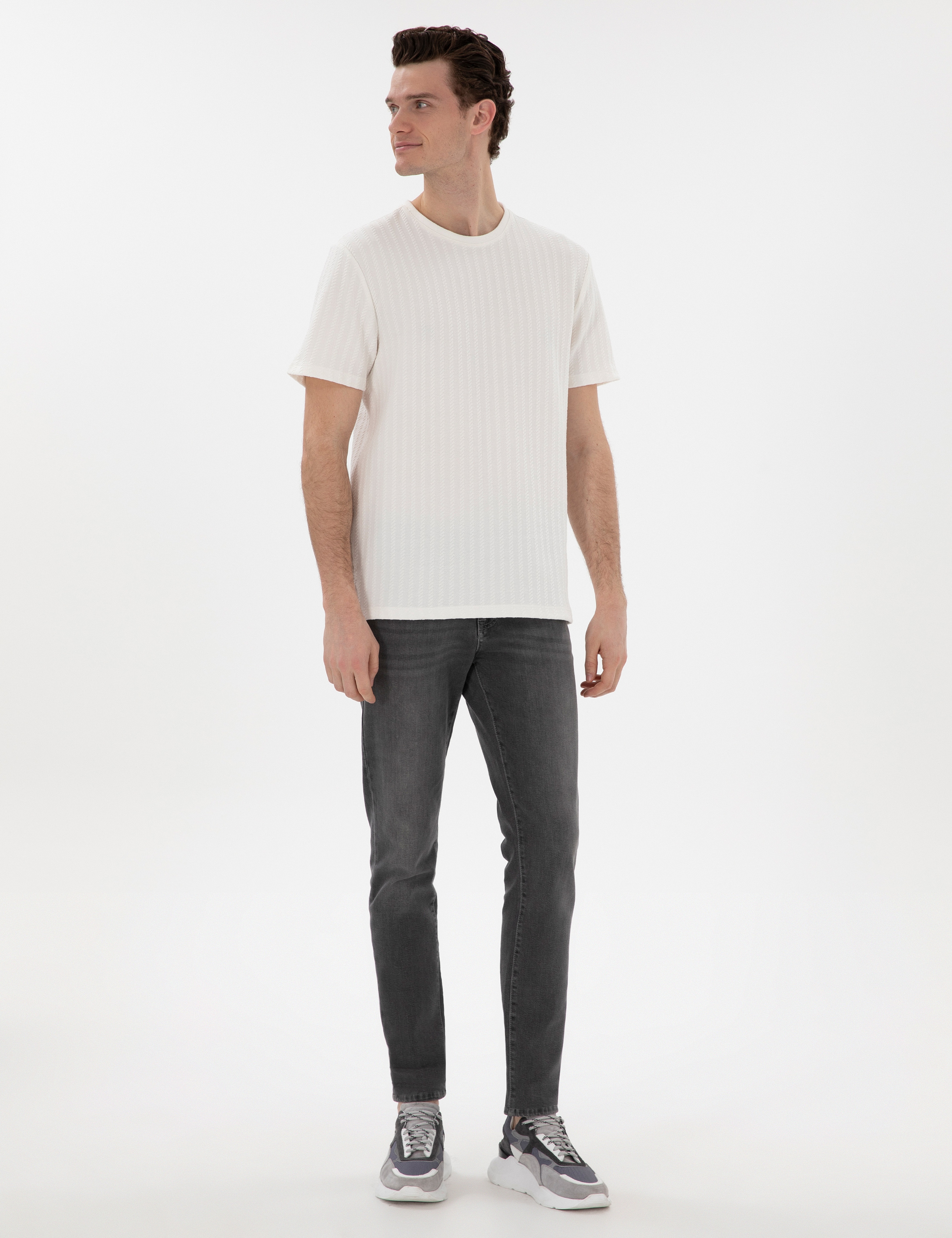 Ekru Regular Fit Tişört - Image 4