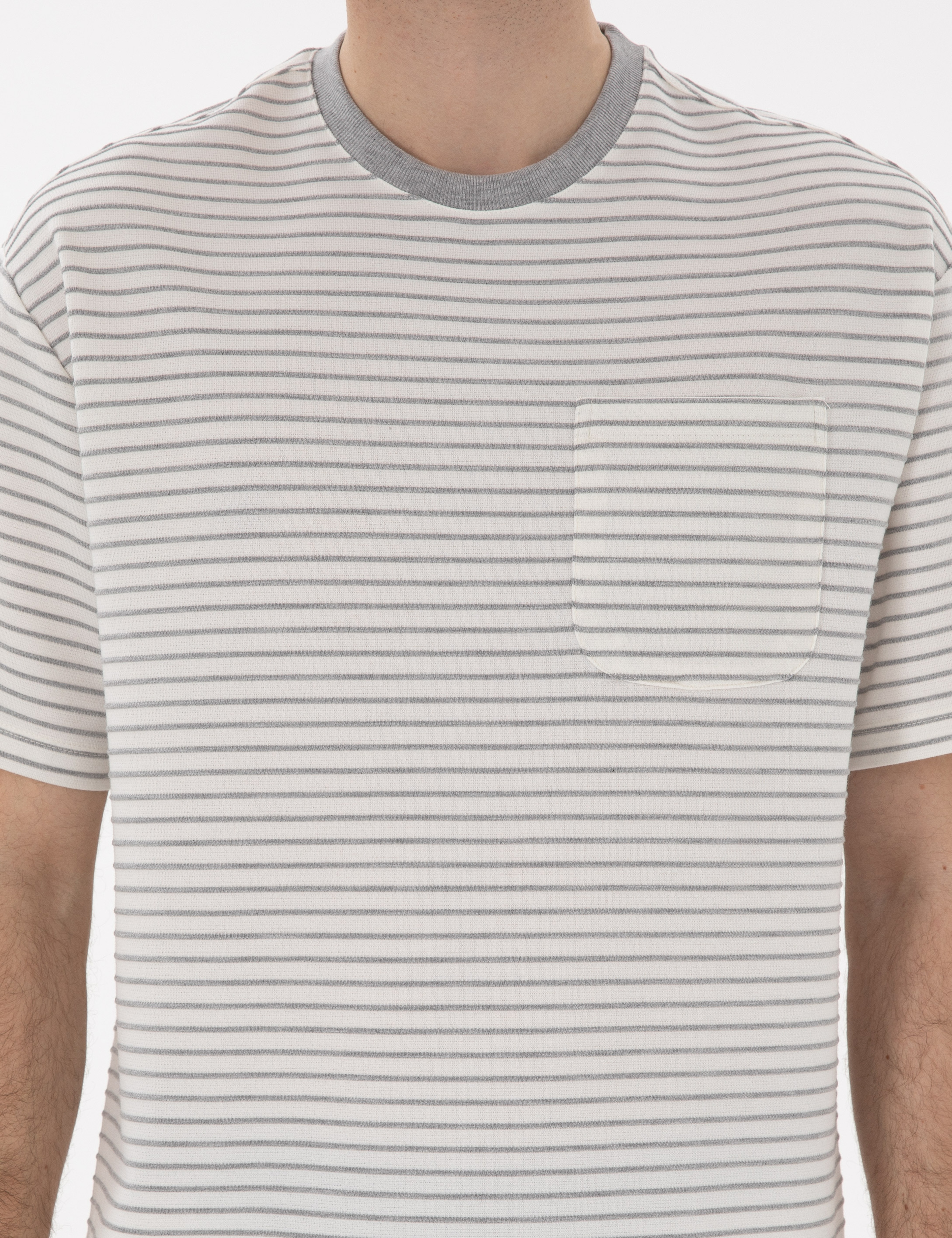 Ekru Comfort Fit Tişört - Image 6