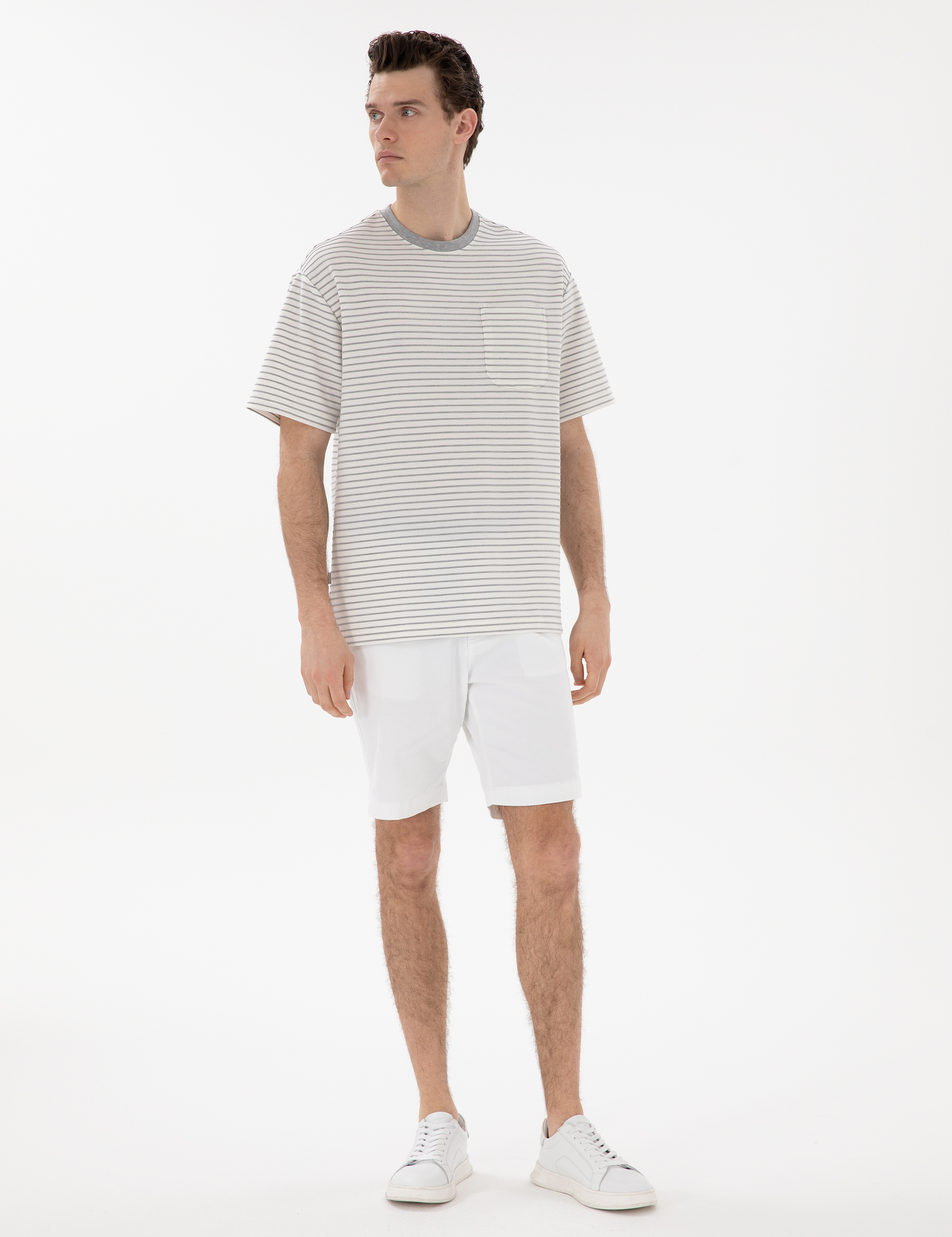 Ekru Comfort Fit Tişört - Image 4