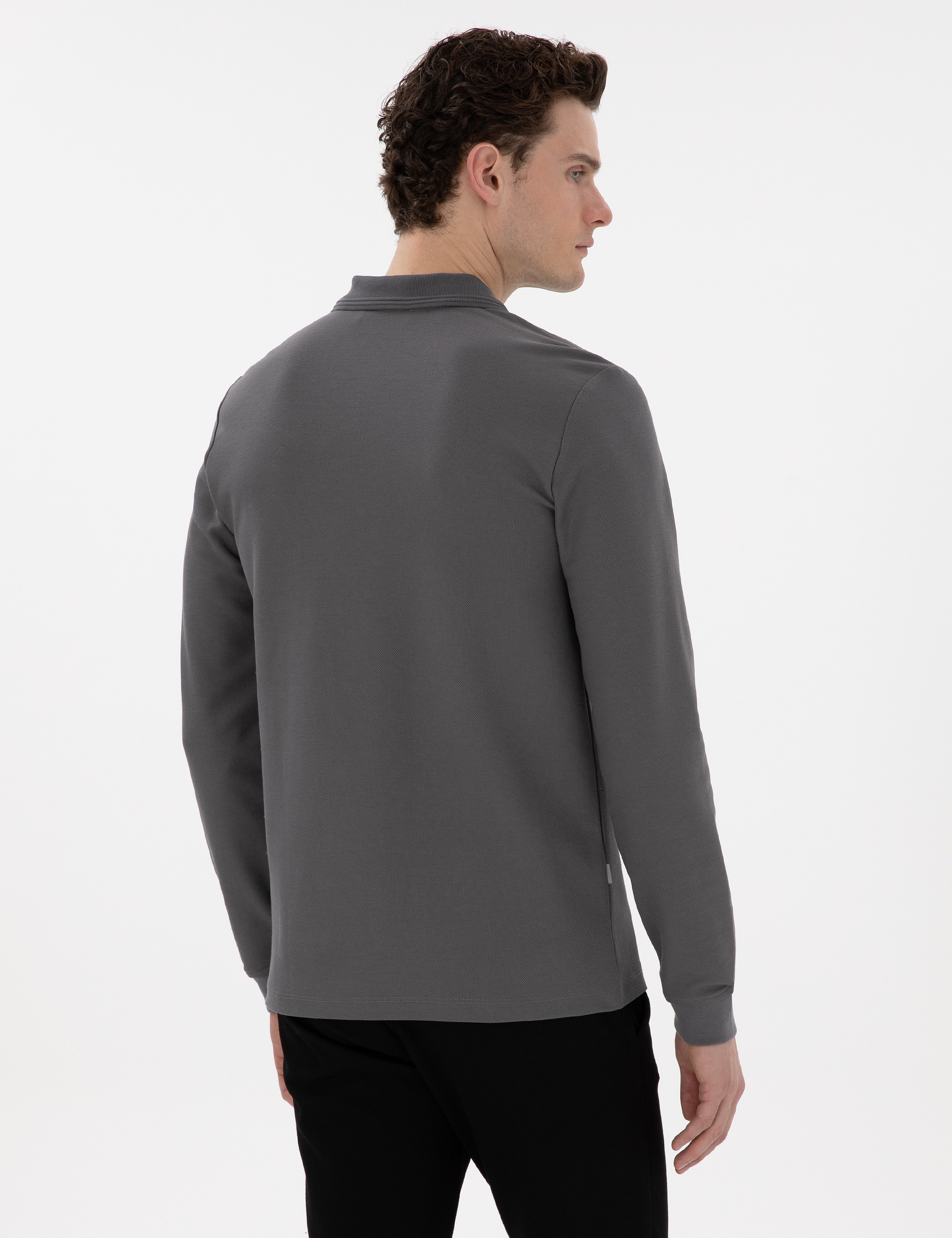 Gri Slim Fit Kıvrılmaz Yaka Sweatshirt