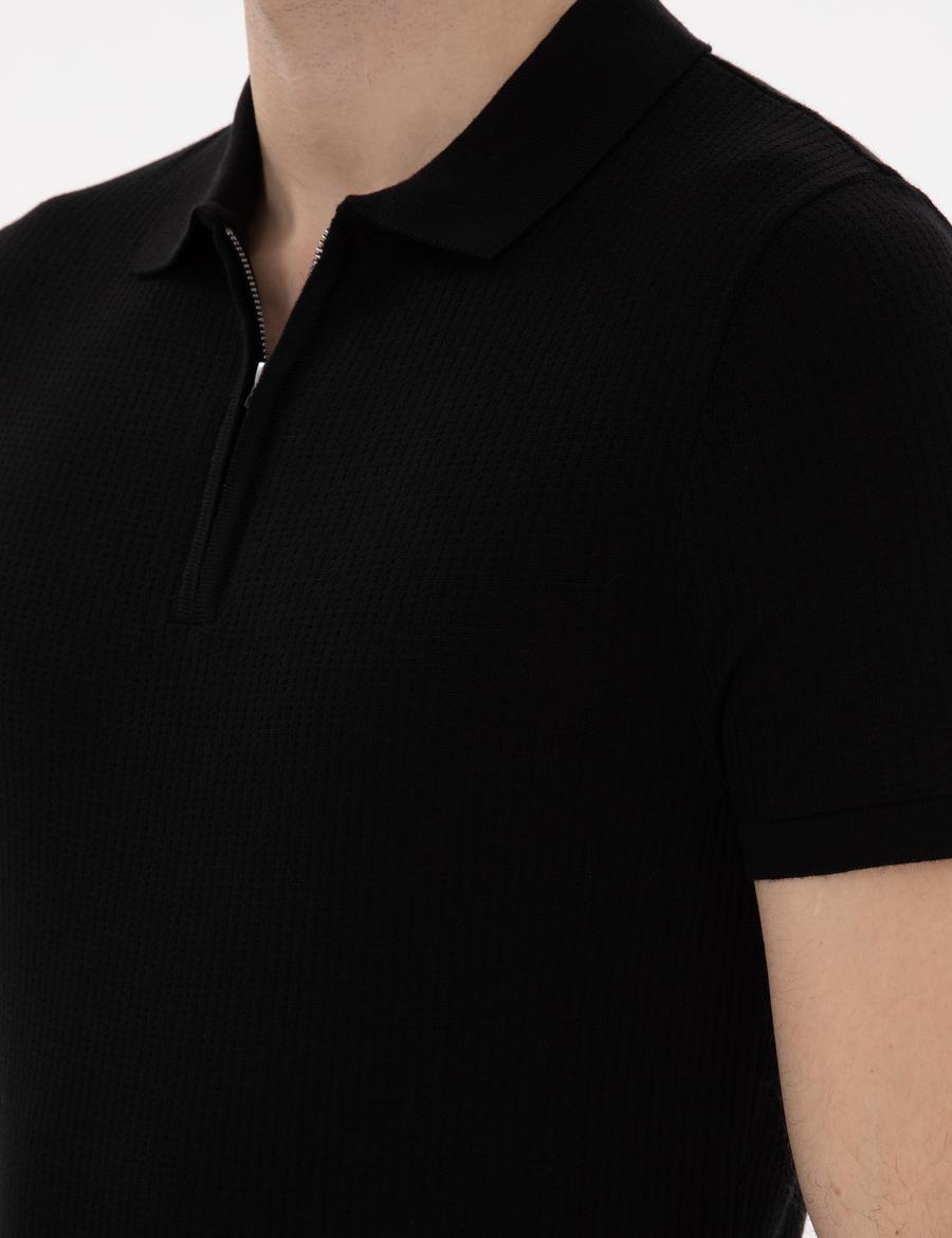 Siyah Slim Fit Fermuarlı Polo Yaka Triko Tişört