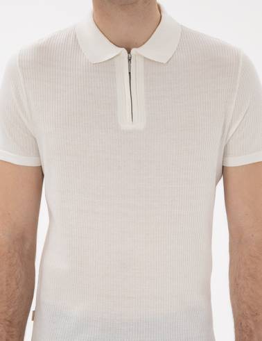 Ekru Slim Fit Fermuarlı Polo Yaka Triko Tişört