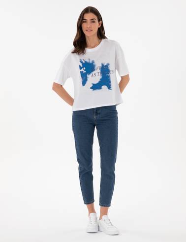 Beyaz Comfort Fit Tişört