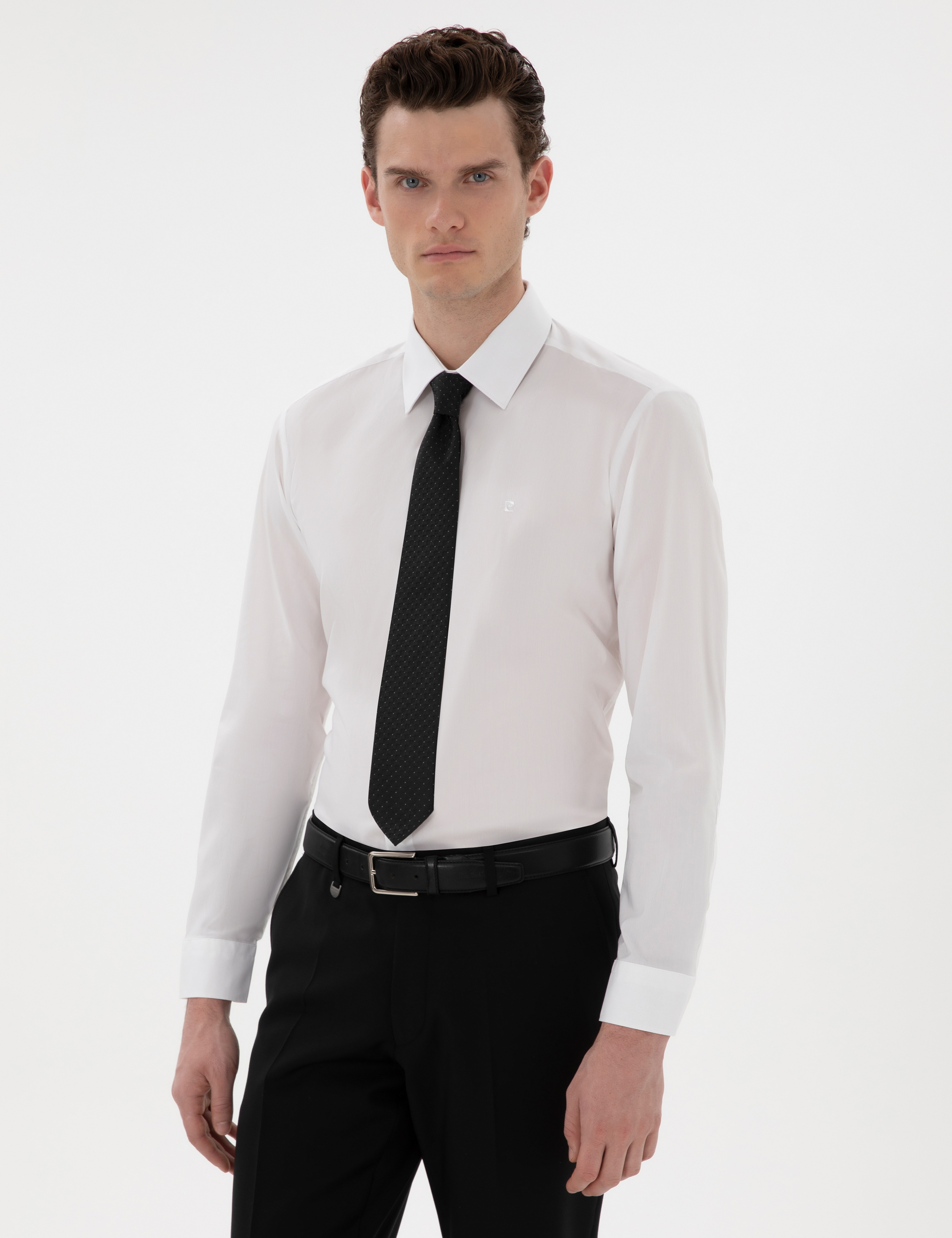 Beyaz Slim Fit Uzun Kollu Basic Gömlek - Image 1