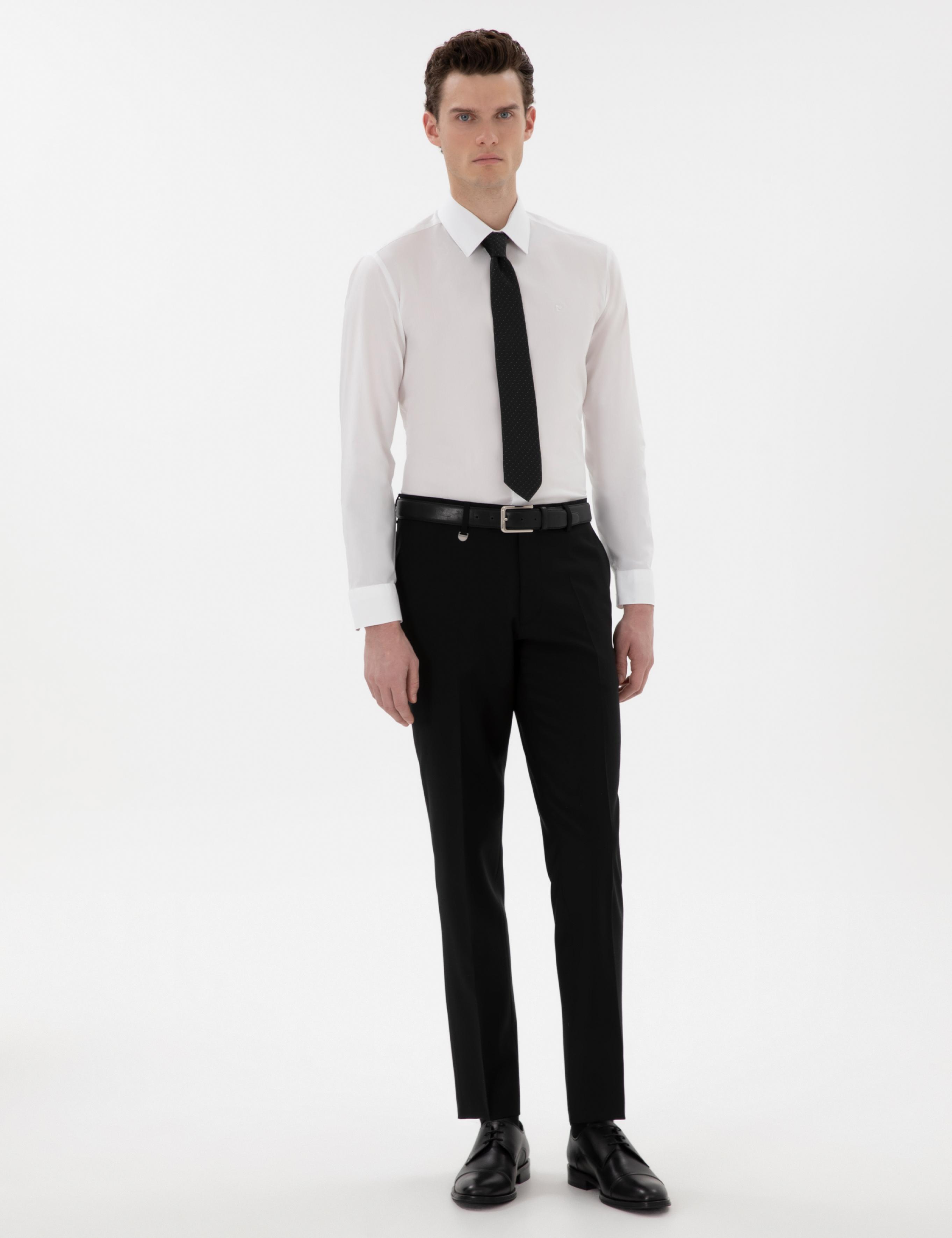 Beyaz Slim Fit Uzun Kollu Basic Gömlek