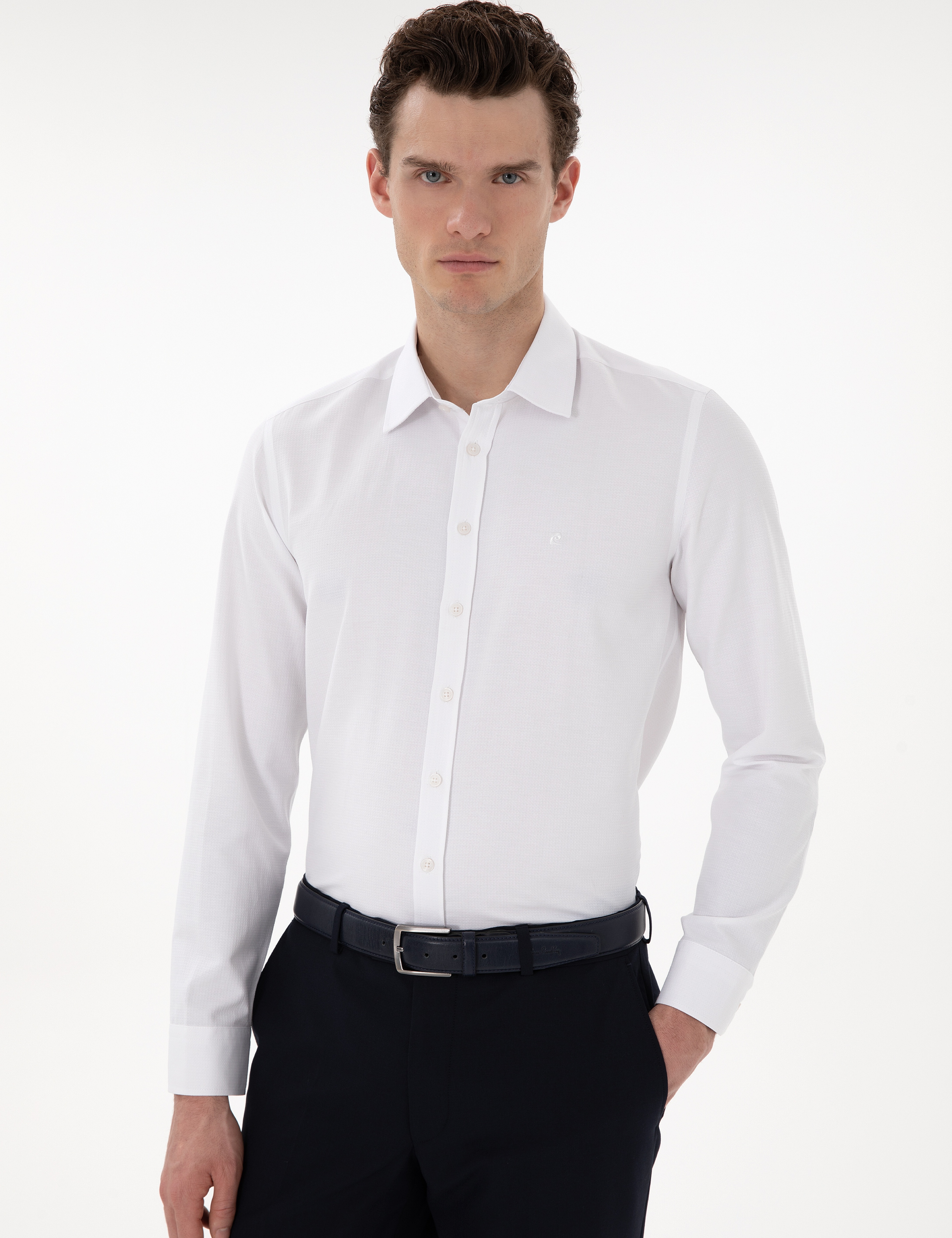 Beyaz Slim Fit Uzun Kollu Gömlek