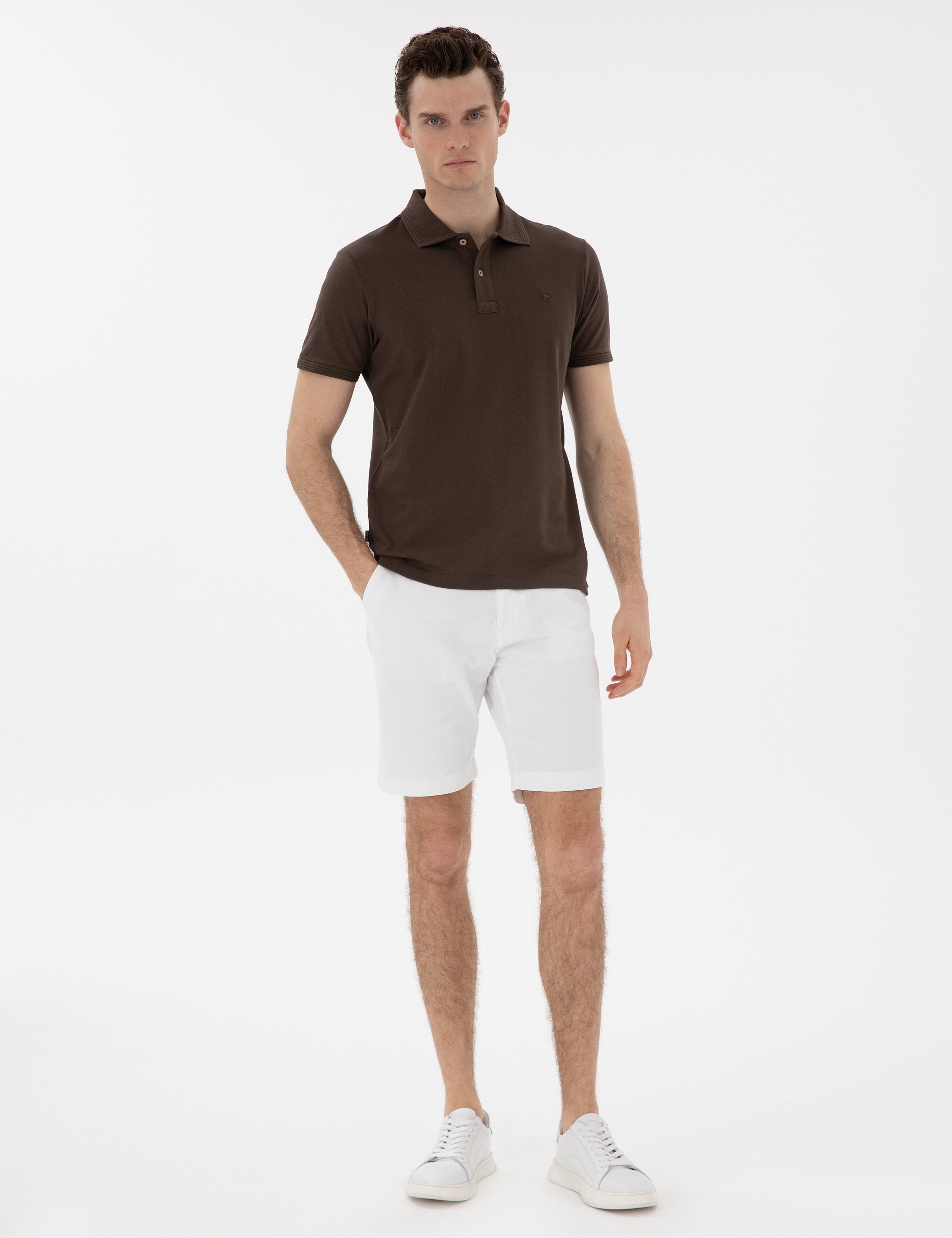 Kahverengi Slim Fit %100 Pamuk Kıvrılmaz Düğmeli Polo Yaka Basic Tişört