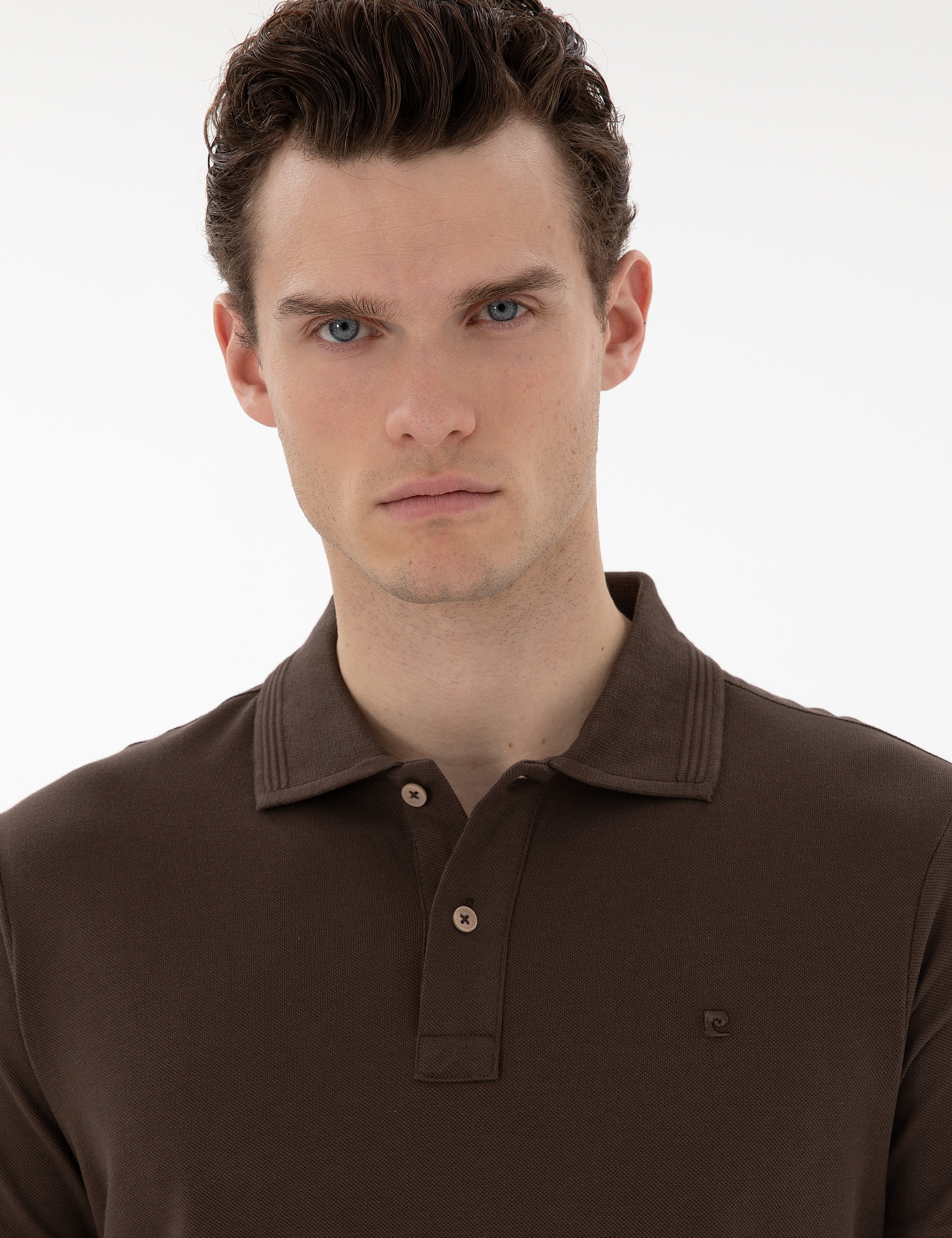 Kahverengi Slim Fit %100 Pamuk Kıvrılmaz Düğmeli Polo Yaka Basic Tişört - Image 2