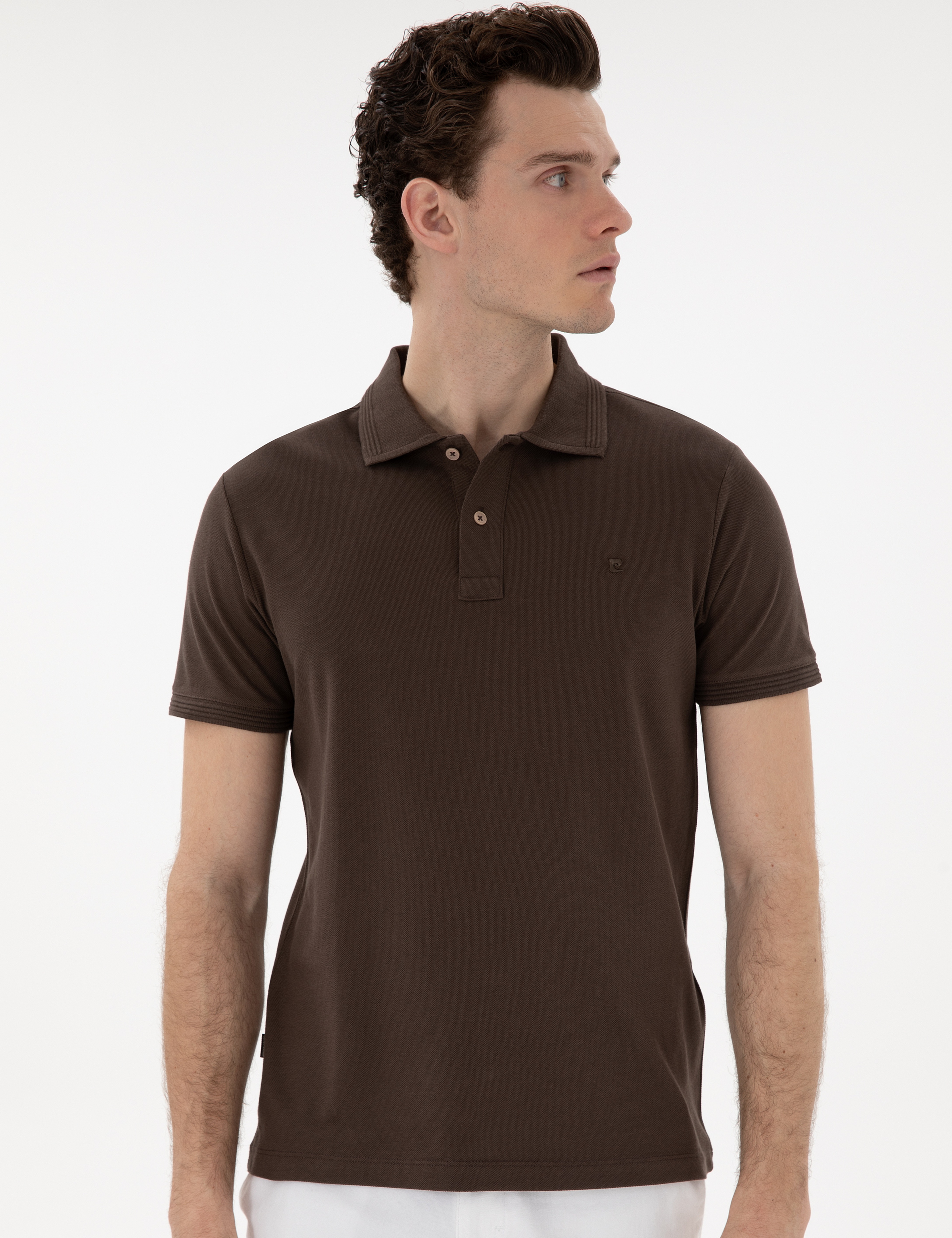 Kahverengi Slim Fit %100 Pamuk Kıvrılmaz Düğmeli Polo Yaka Basic Tişört