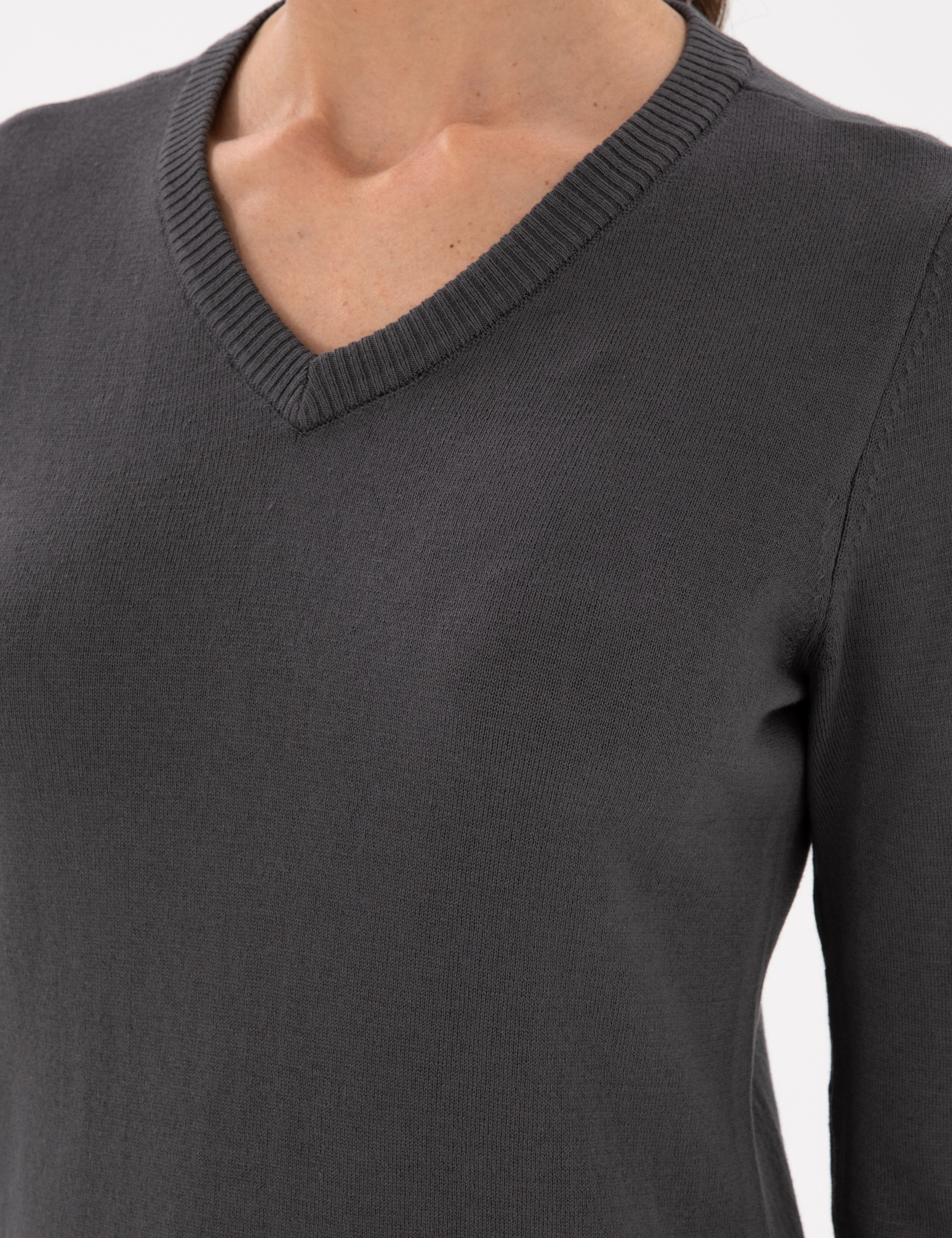 Antrasit Slim Fit V Yaka Basic Kazak