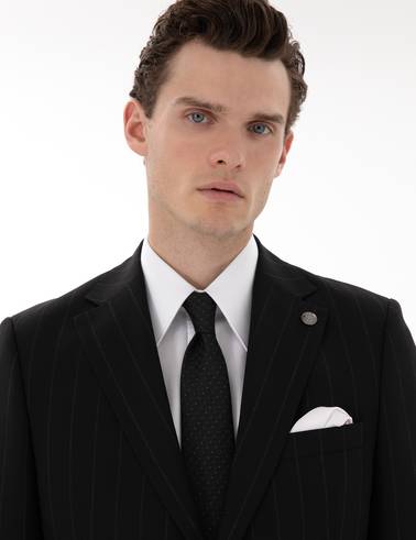 Siyah Slim Fit Çizgili Yün Takım Elbise