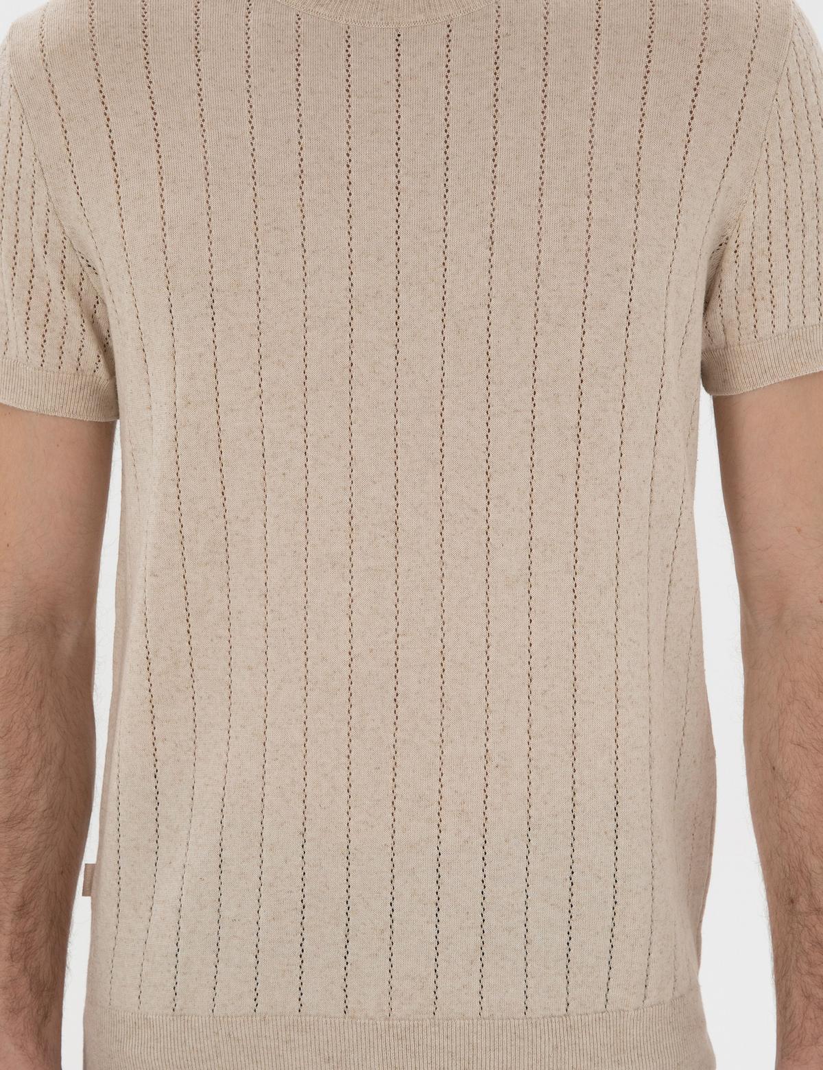 Bej Keten Karışımlı Regular Fit Bisiklet Yaka Triko Tişört - 50305992008