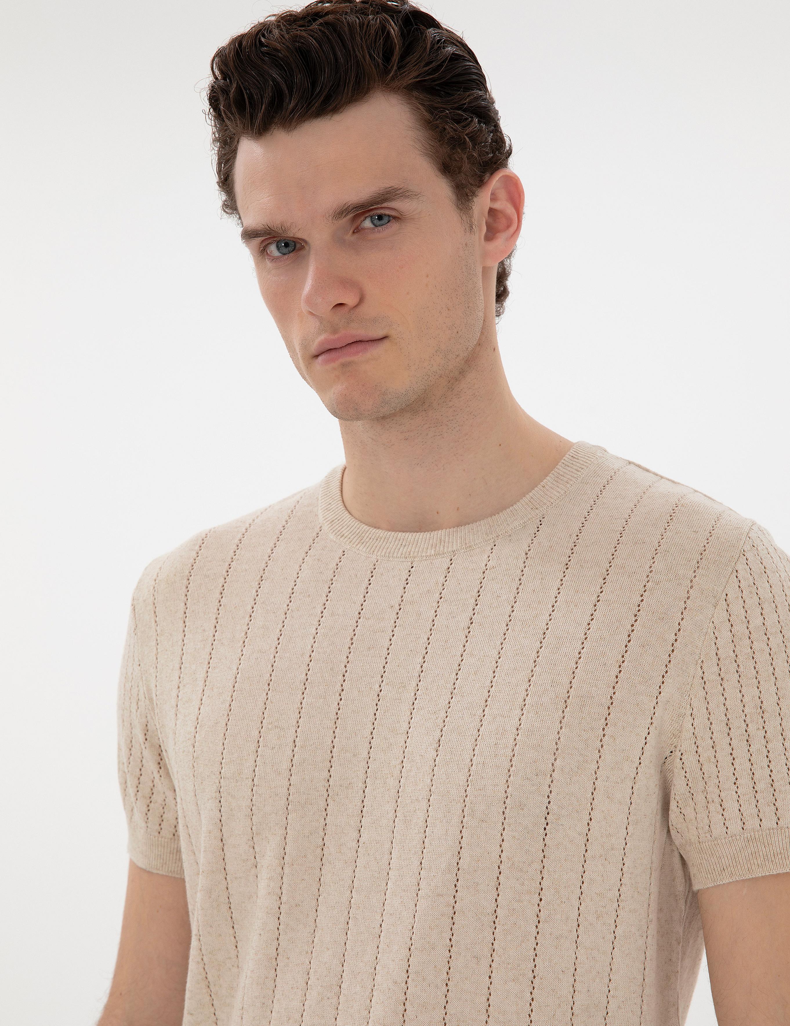 Bej Keten Karışımlı Regular Fit Bisiklet Yaka Triko Tişört