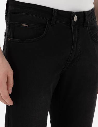 Siyah Slim Fit Jean Pantolon