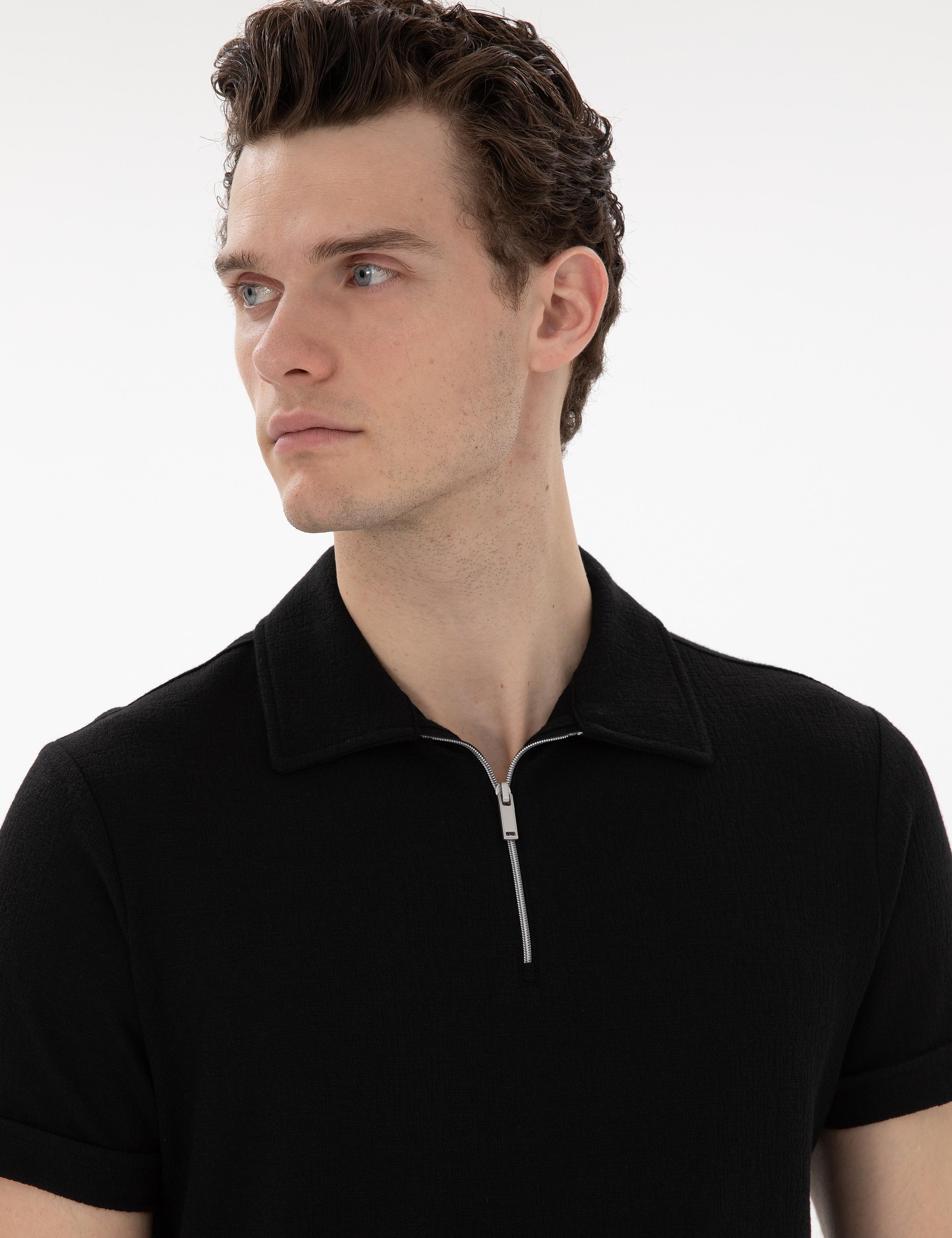 Siyah Slim Fit Tişört