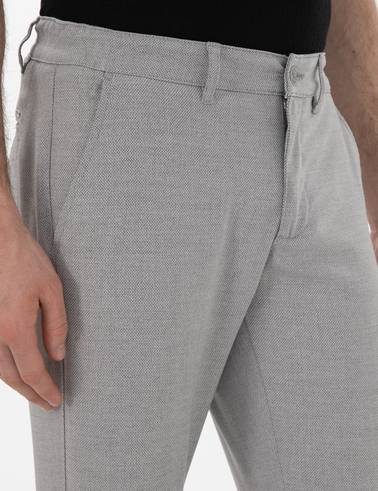 Gri Slim Fit Yazlık Kanvas Pantolon