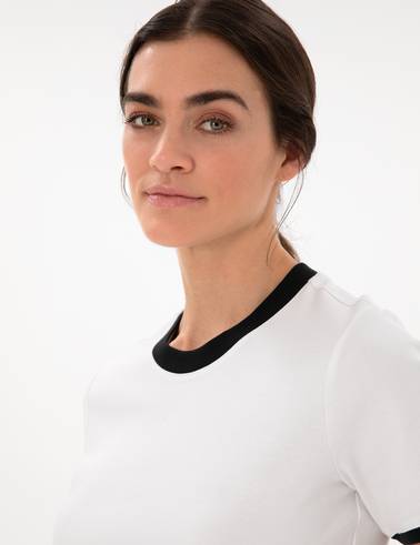Beyaz Slim Fit Tişört