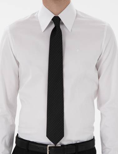 Beyaz Slim Fit Uzun Kollu Gömlek