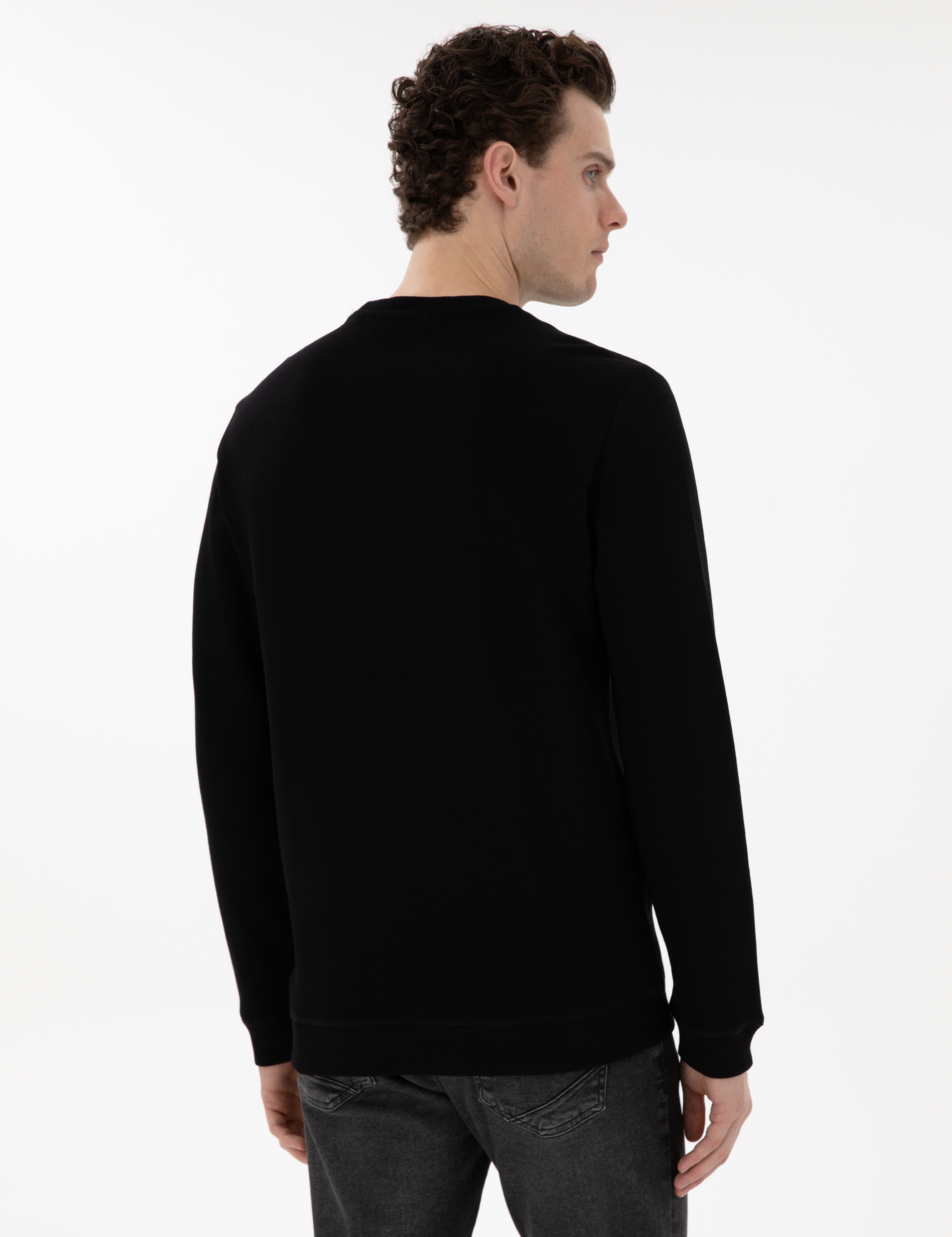 Siyah Regular Fit Sweatshirt - Image 5