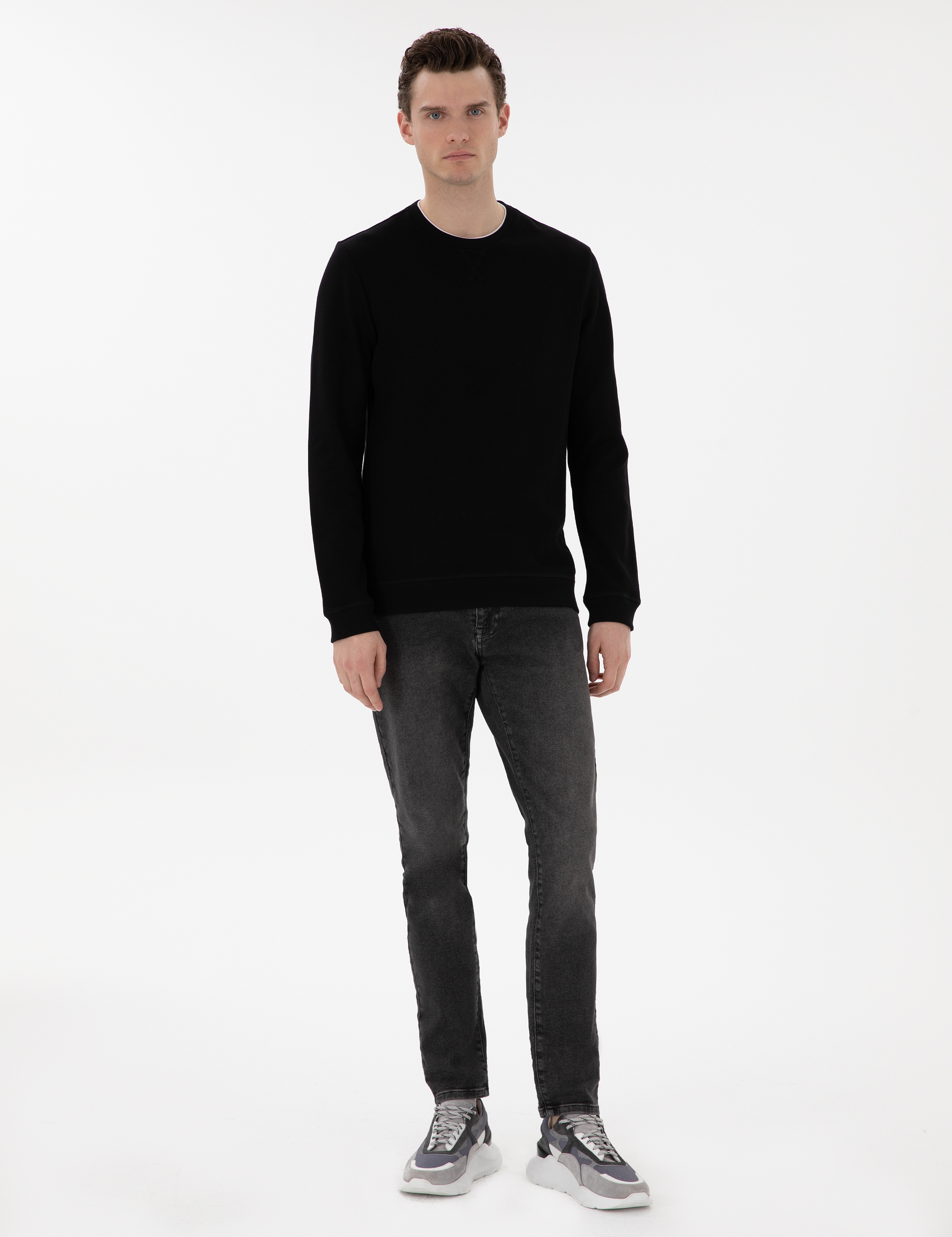 Siyah Regular Fit Sweatshirt - Image 4