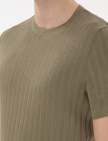 Haki Slim Fit Bisiklet Yaka Triko Tişört