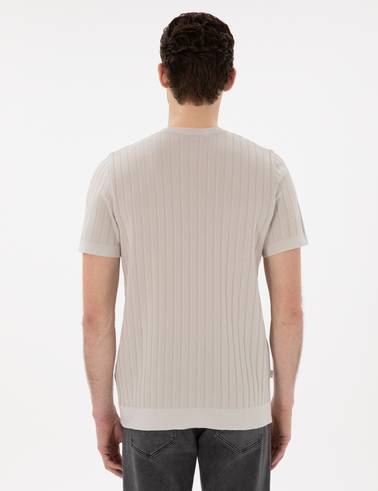 Bej Slim Fit Bisiklet Yaka Triko Tişört