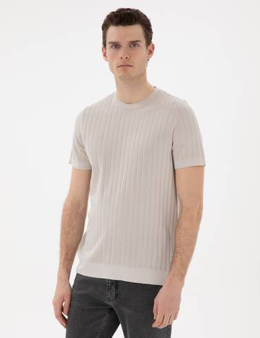 Bej Slim Fit Bisiklet Yaka Triko Tişört
