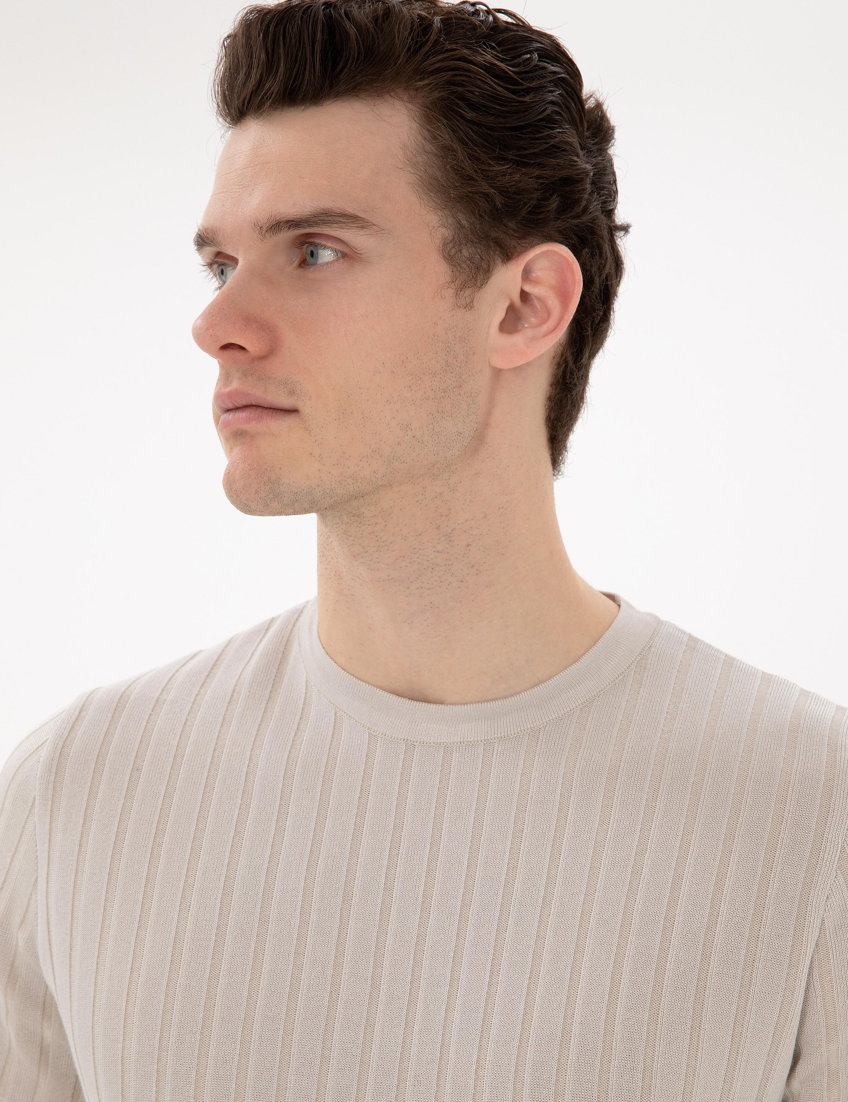 Bej Slim Fit Bisiklet Yaka Triko Tişört