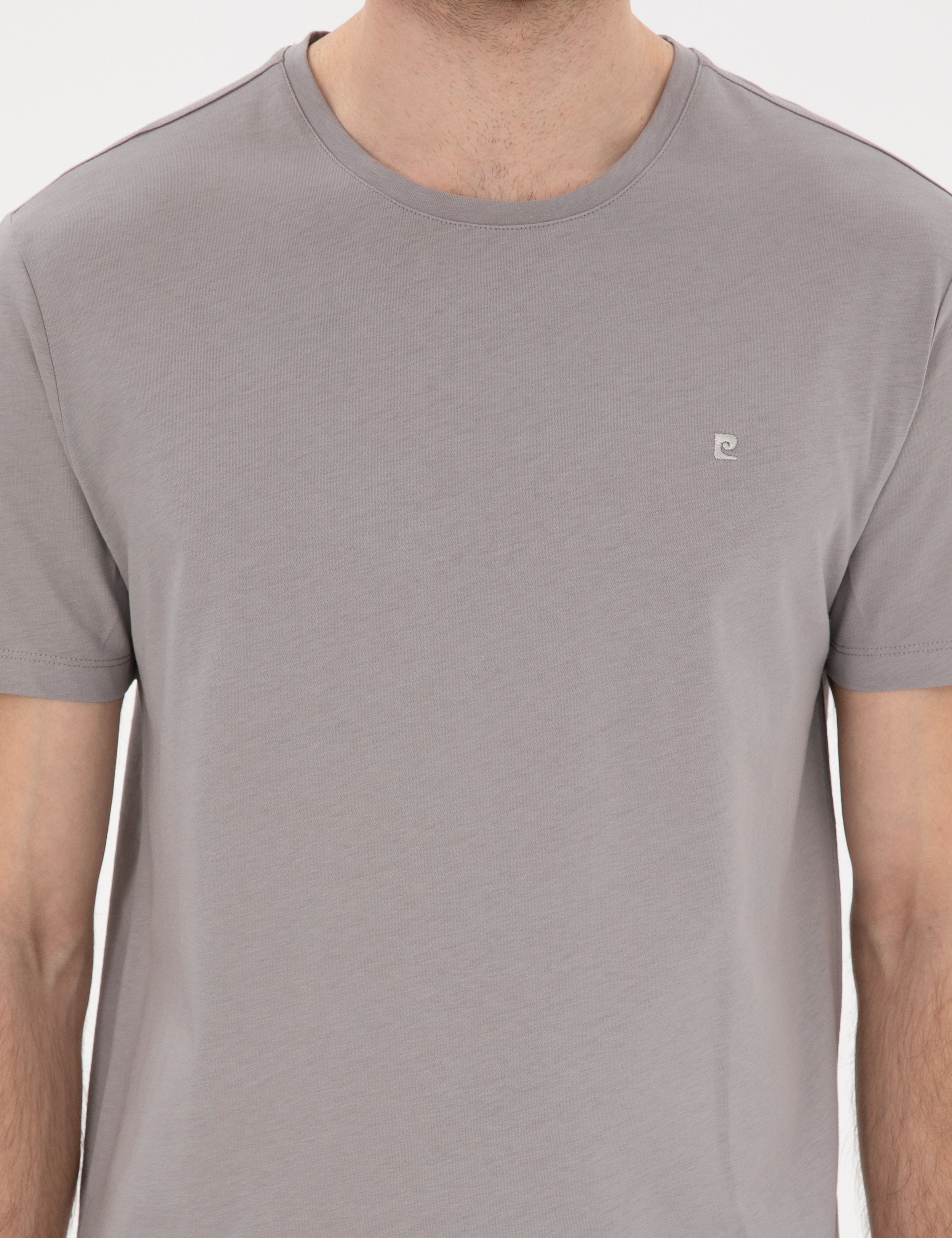 Gri %100 Pamuk Slim Fit Bisiklet Yaka Basic Tişört