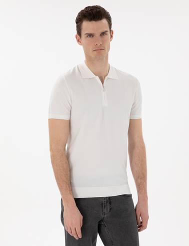 Ekru Slim Fit Fermuarlı Polo Yaka Triko Tişört