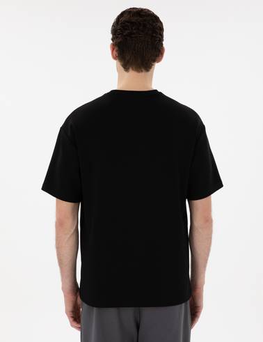 Siyah Comfort Fit Tişört