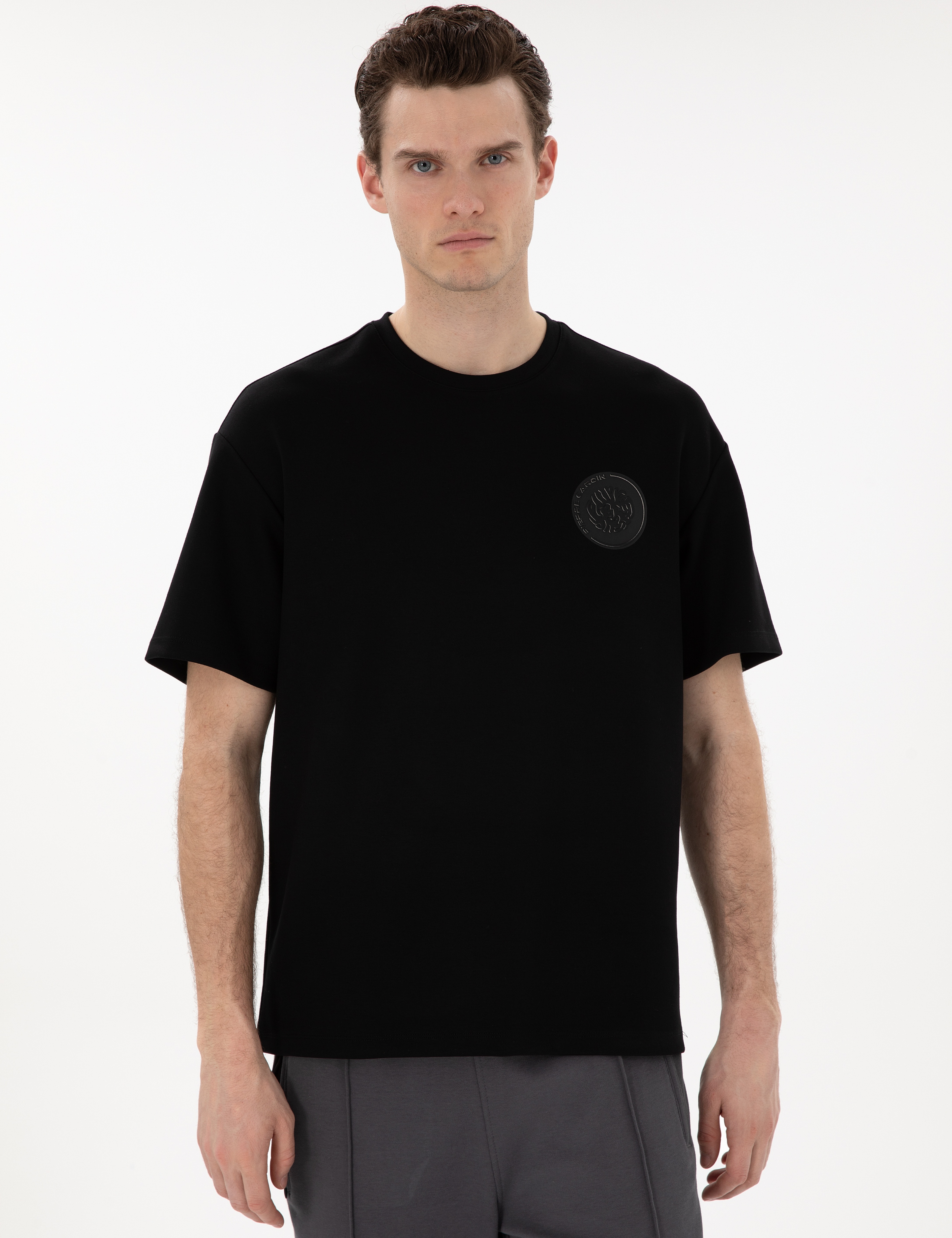Siyah Comfort Fit Tişört - Image 3