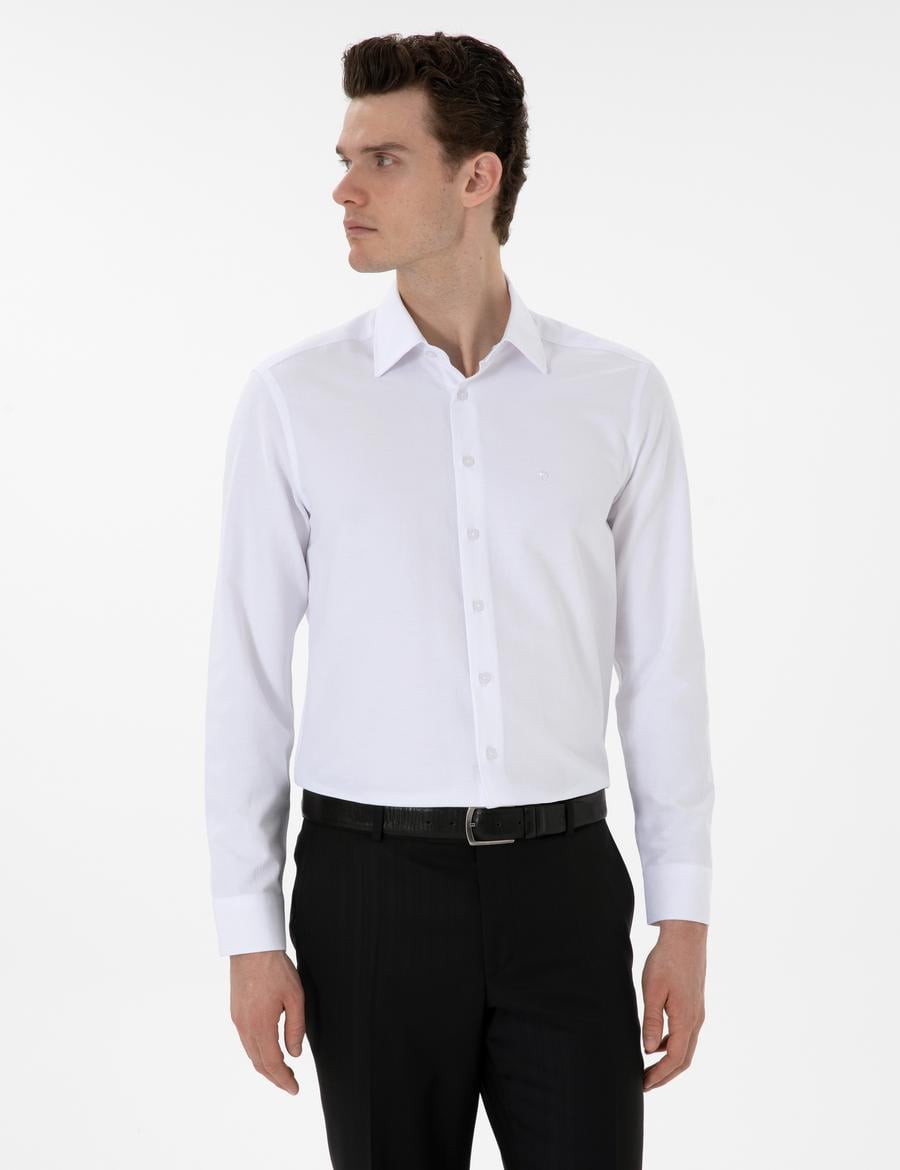 Beyaz Regular Fit Armürlü Uzun Kollu Gömlek