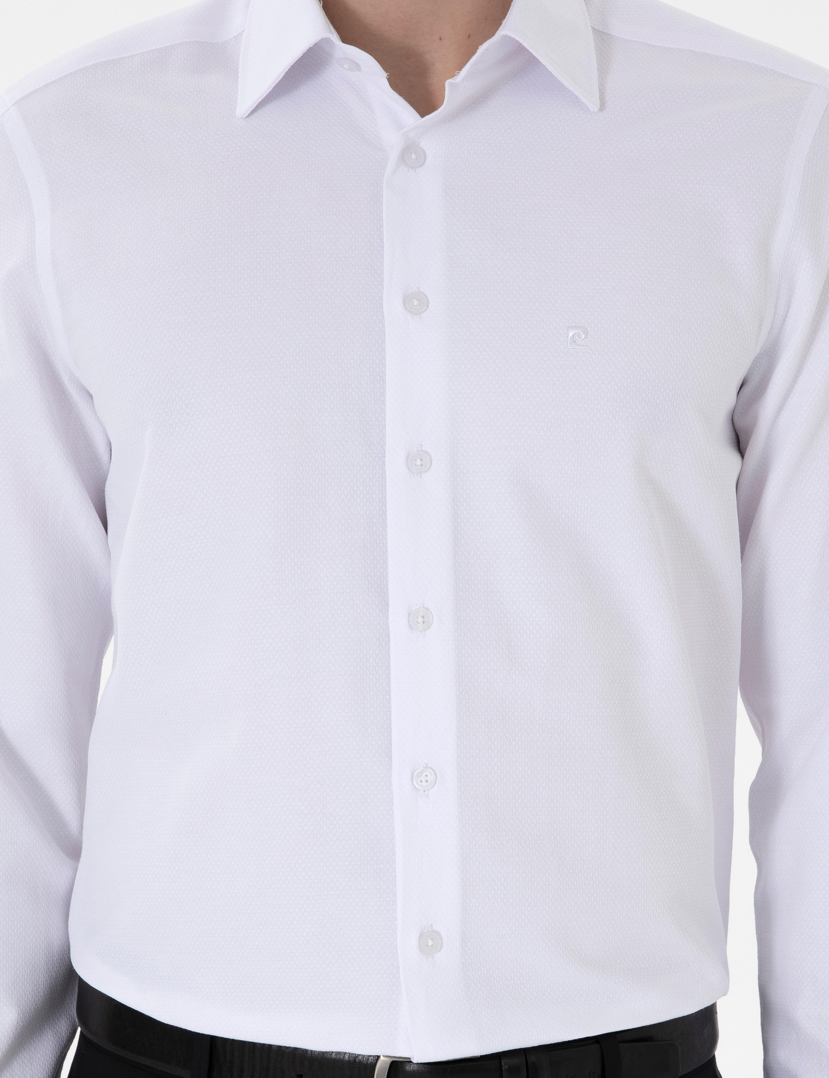 Beyaz Regular Fit Armürlü Uzun Kollu Gömlek
