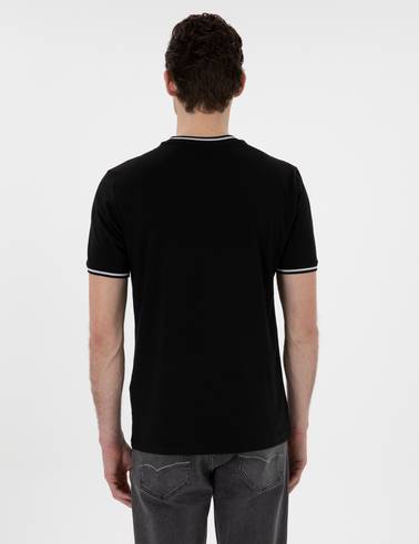 Siyah Regular Fit Tişört