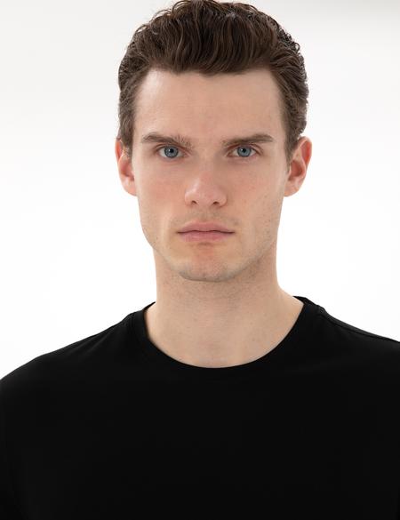 Siyah Slim Fit Merserize Basic Tişört - 50302560017