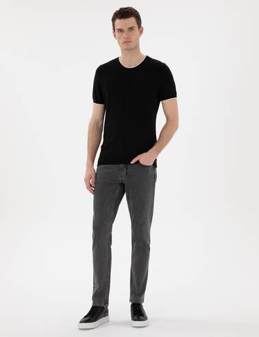 Siyah Slim Fit Bisiklet Yaka Triko Tişört