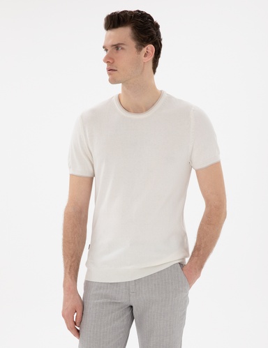 Ekru Slim Fit Bisiklet Yaka Triko Tişört