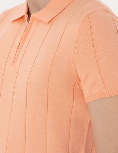Yavruağzı Slim Fit Fermuarlı Polo Yaka Triko Tişört