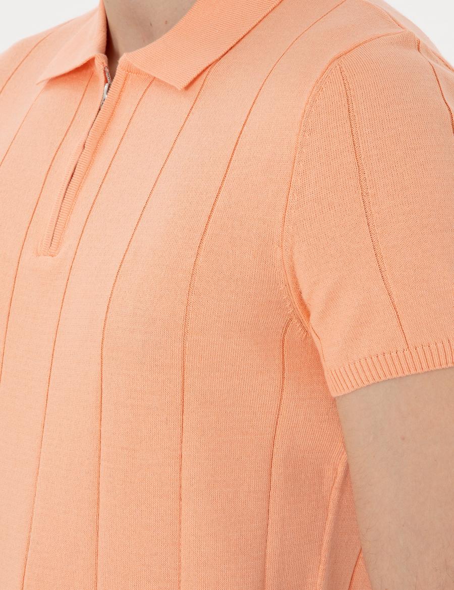 Yavruağzı Slim Fit Fermuarlı Polo Yaka Triko Tişört