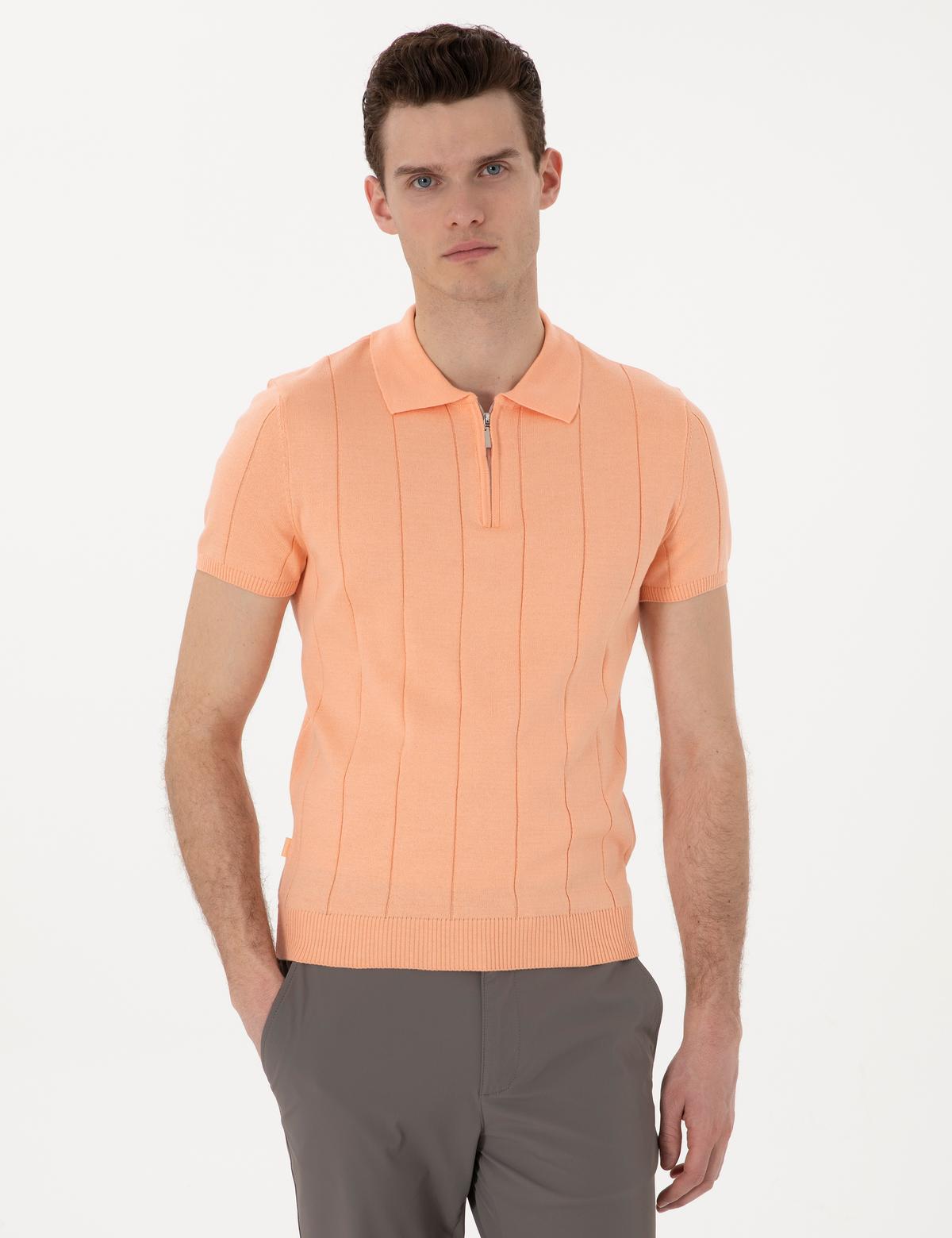 Yavruağzı Slim Fit Fermuarlı Polo Yaka Triko Tişört